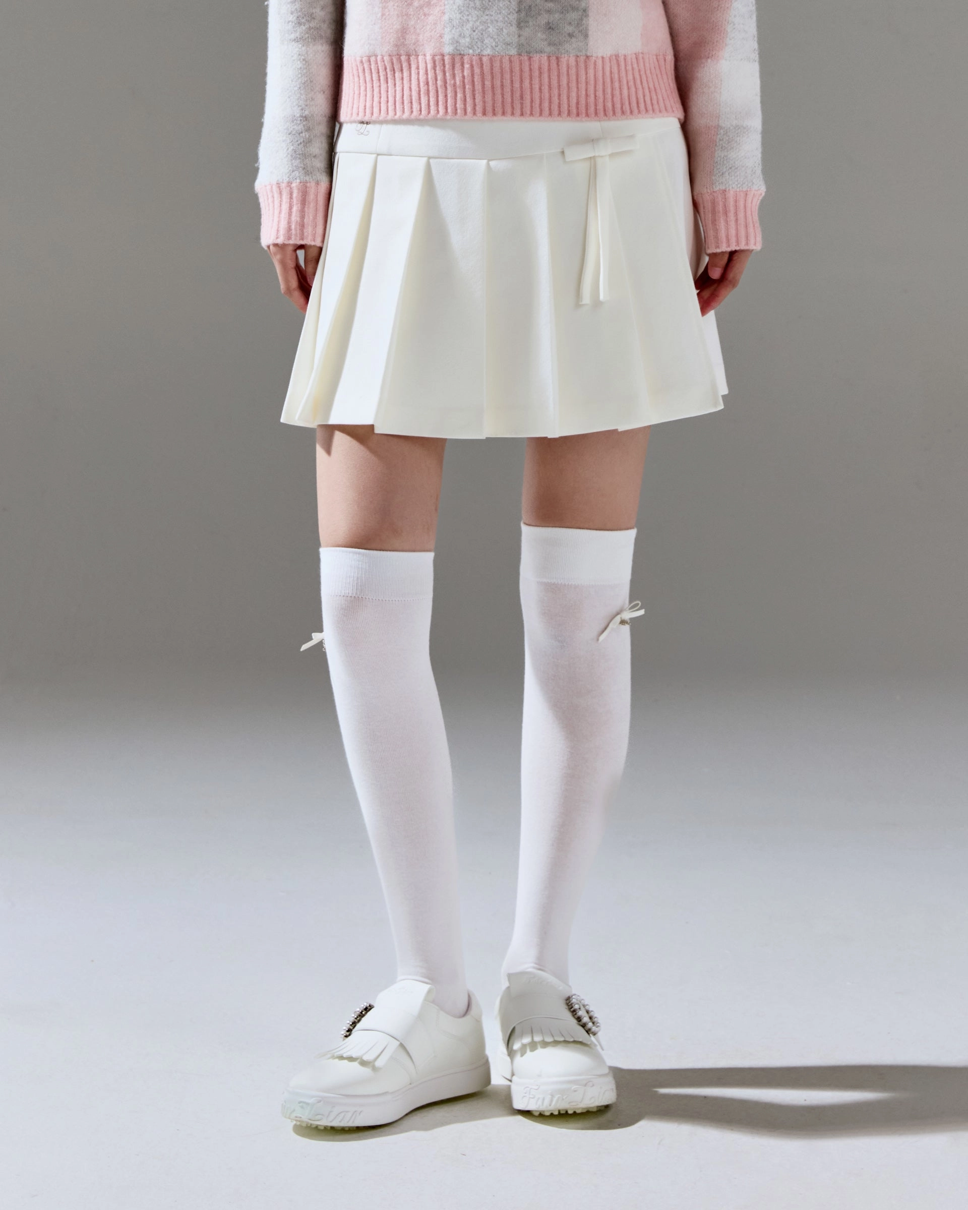 Ribbon pleated culotte pants - Ivory NoBuckleDesign Move Comfort