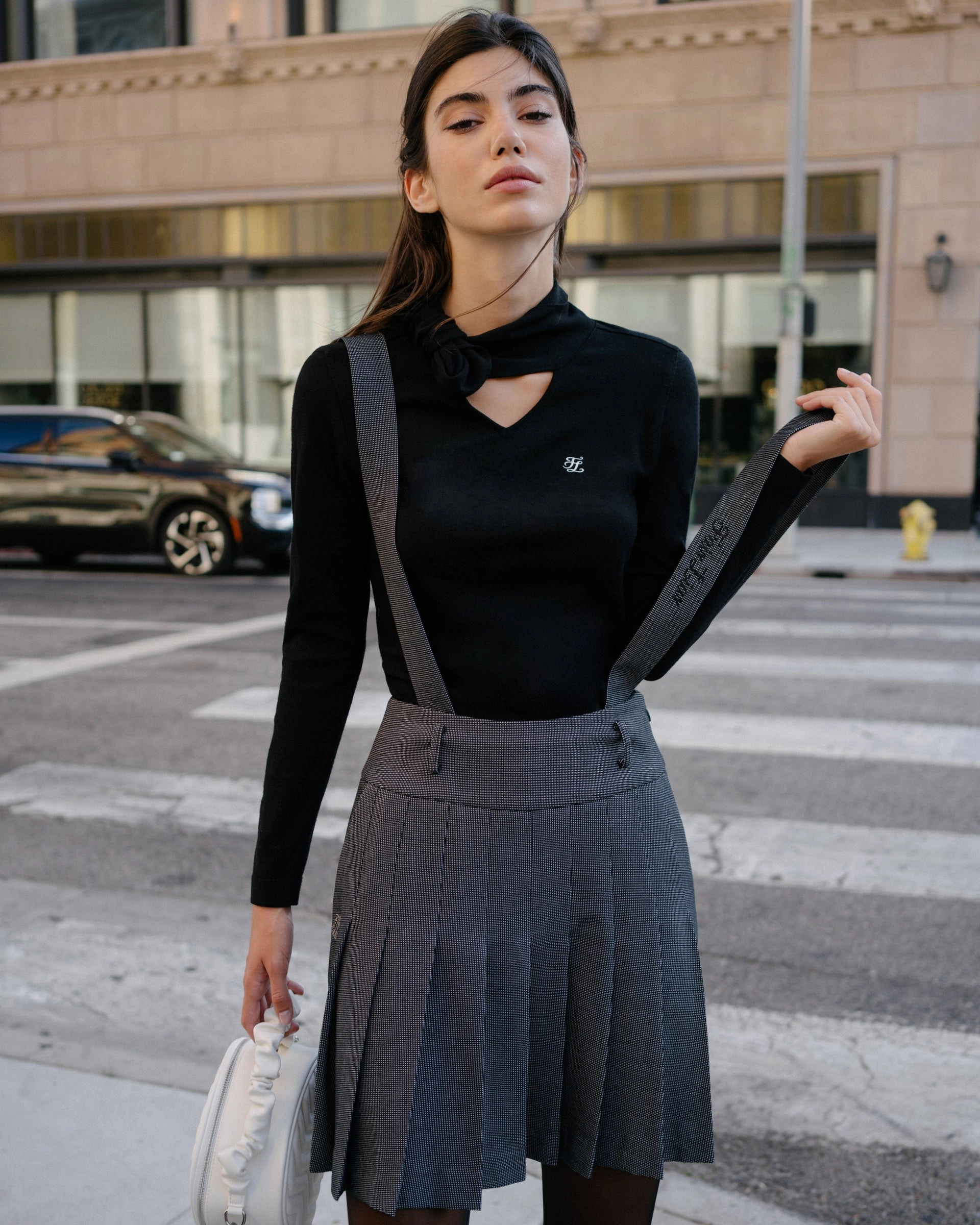 ReinforcedEdges Airflow Ventilation Neck Ribbon Knit Pullover - Black