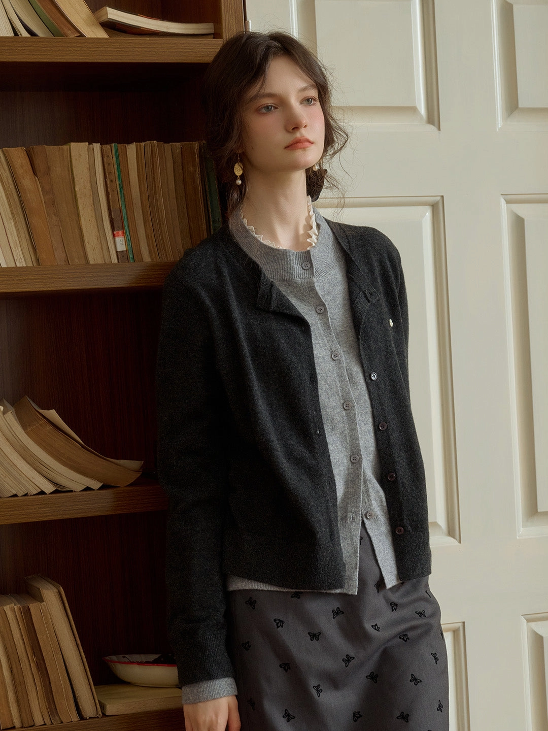 Wardrobe Classic Nola SR Logo Round Neck Contrast Color Faux Two-Piece 100% Wool Cardigan - Black Gray