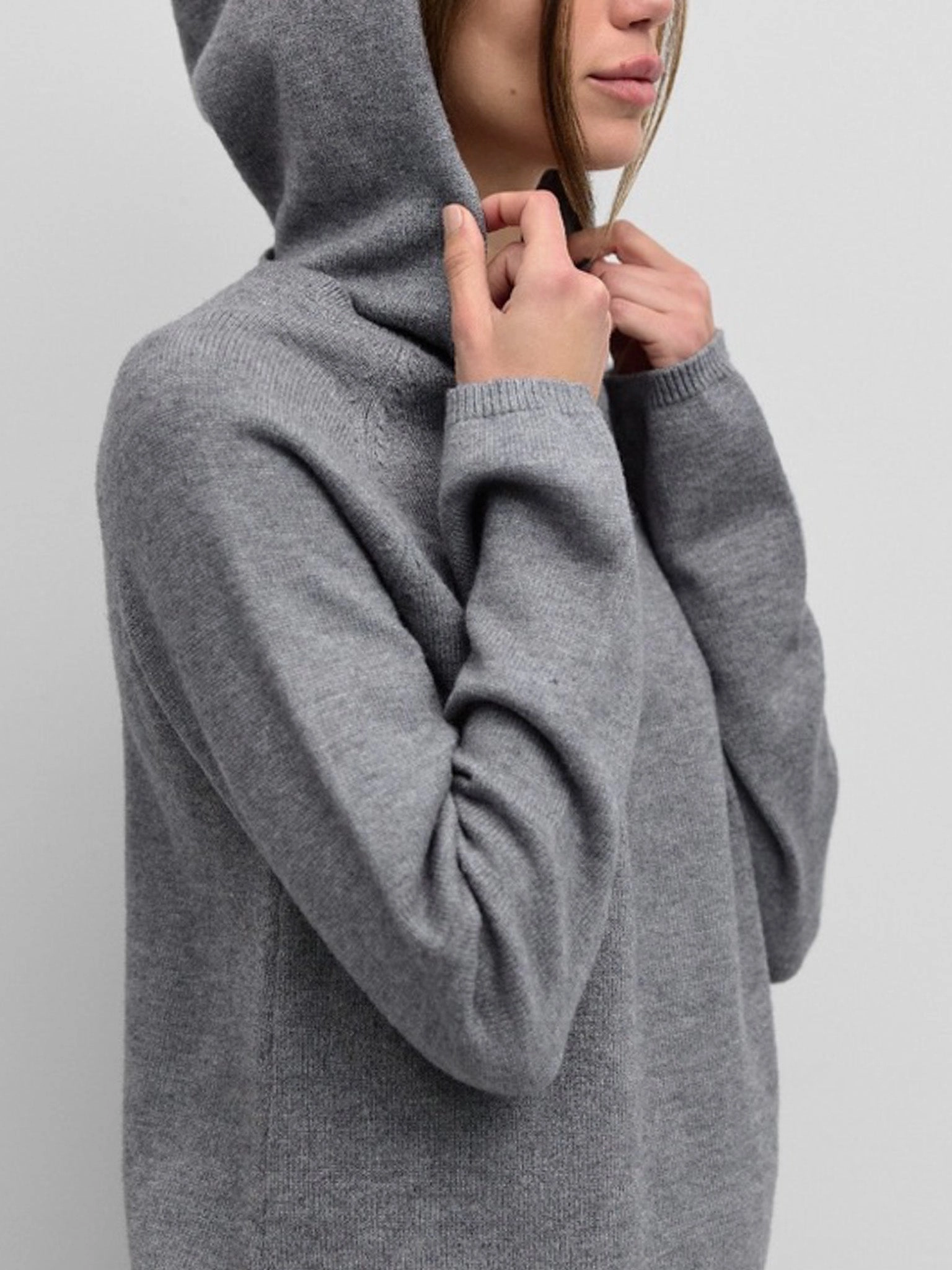 Daywear Fit Jessica Hooded Sweater