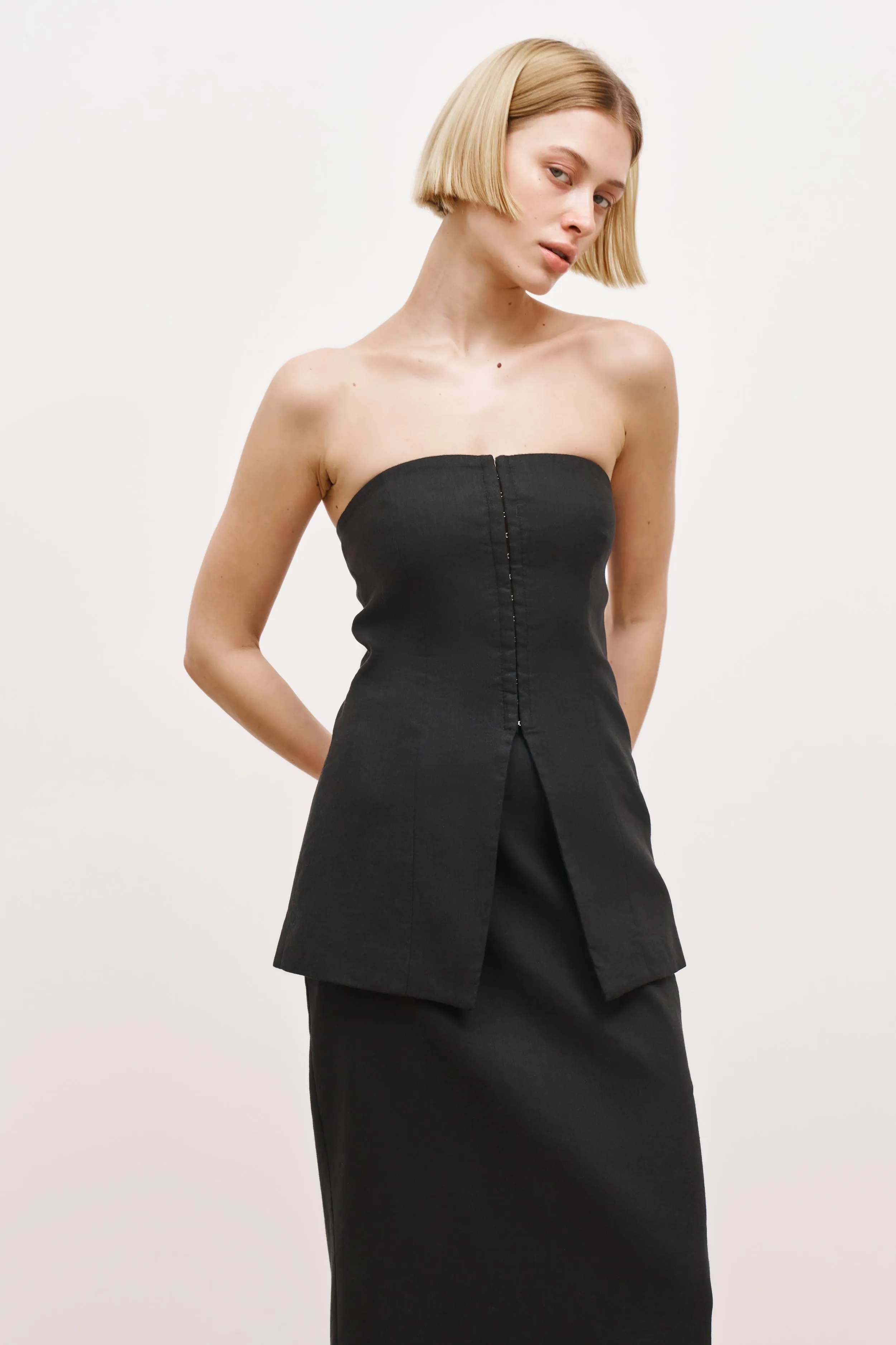 Multi Panel Construction Strapless Linen Bustier - Black