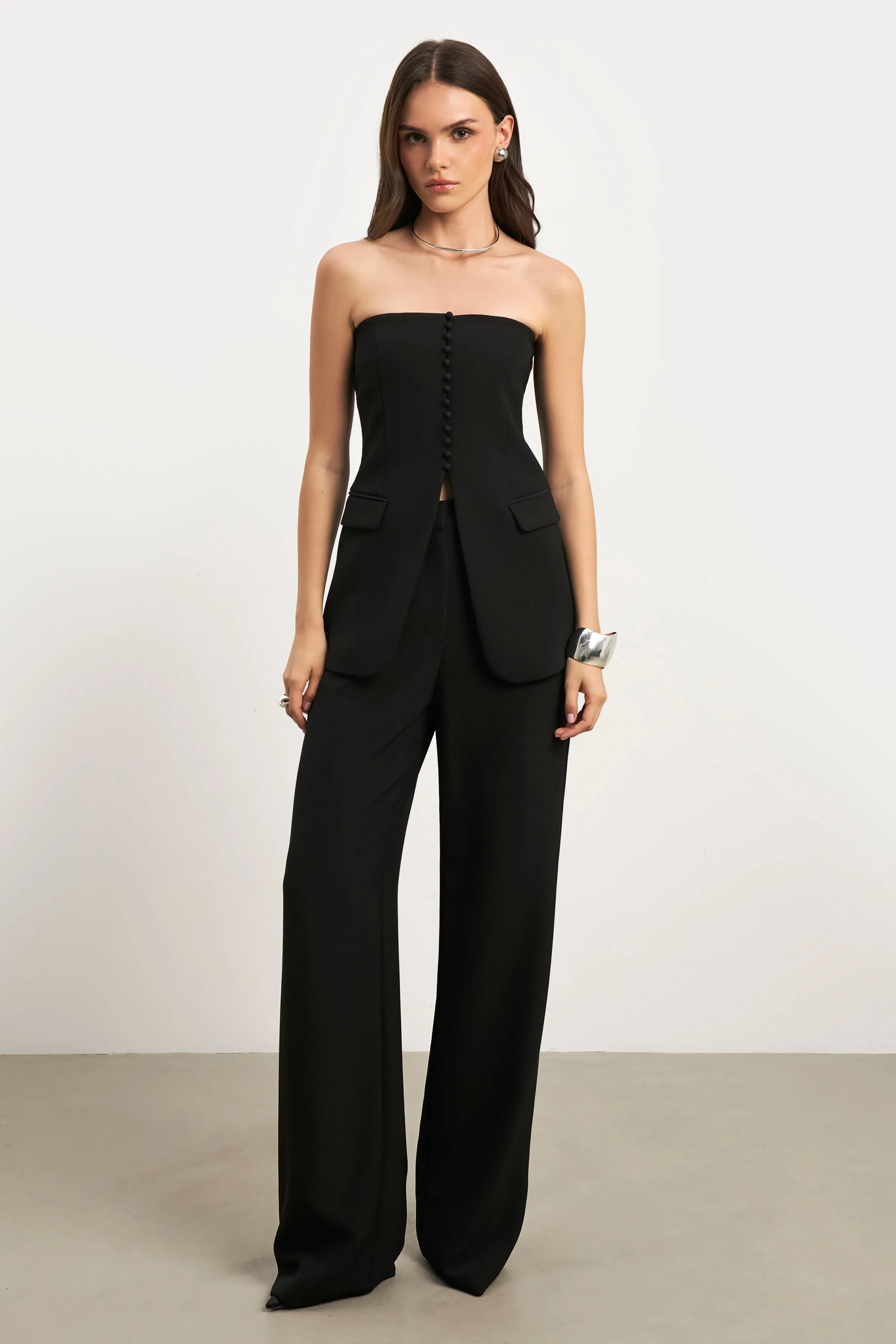 Anti Pill Surface Strapless Peplum Bodice - Black