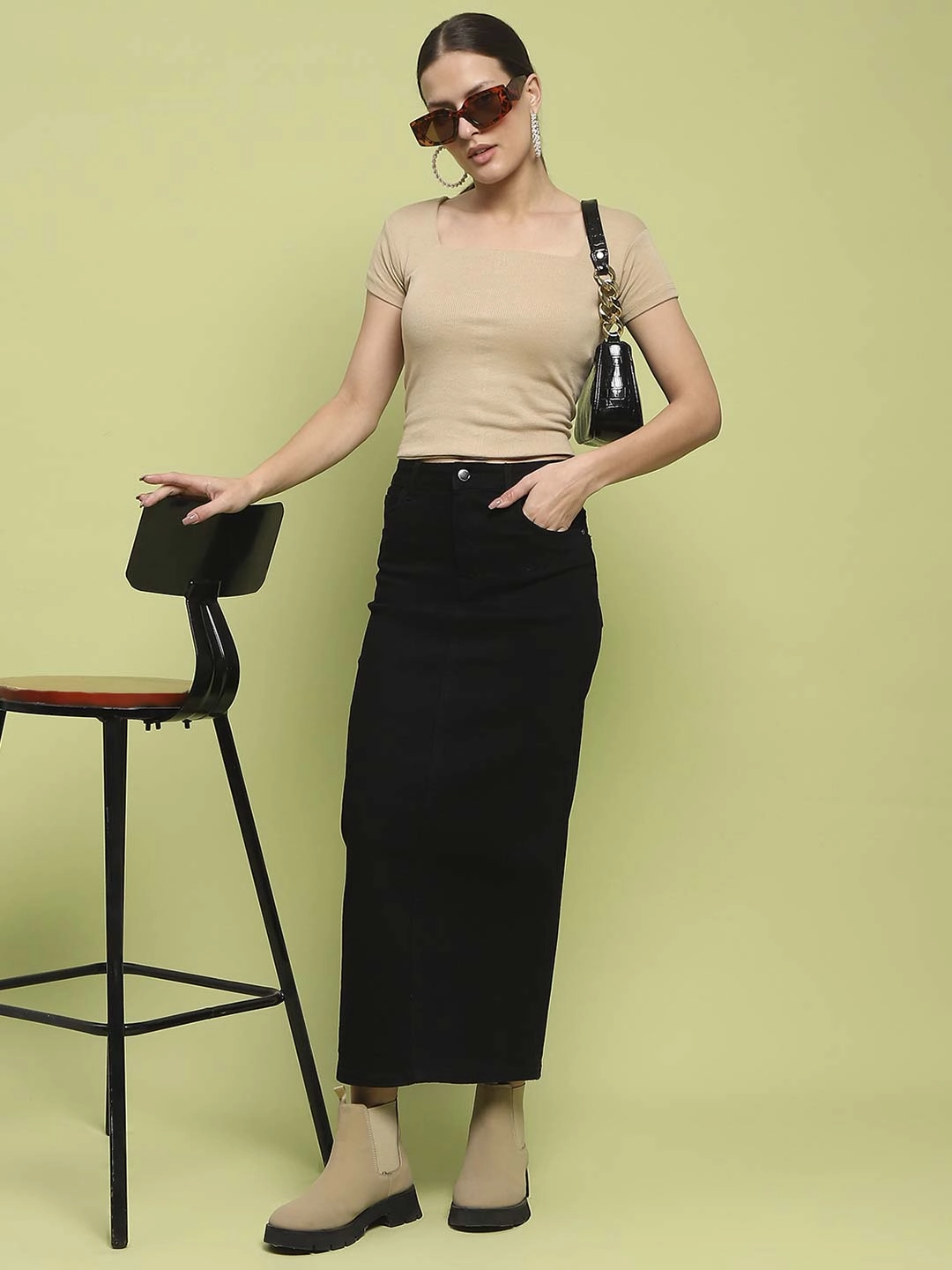 Neutral Tones Madame Black Whiskered Cotton Midi Denim Skirt