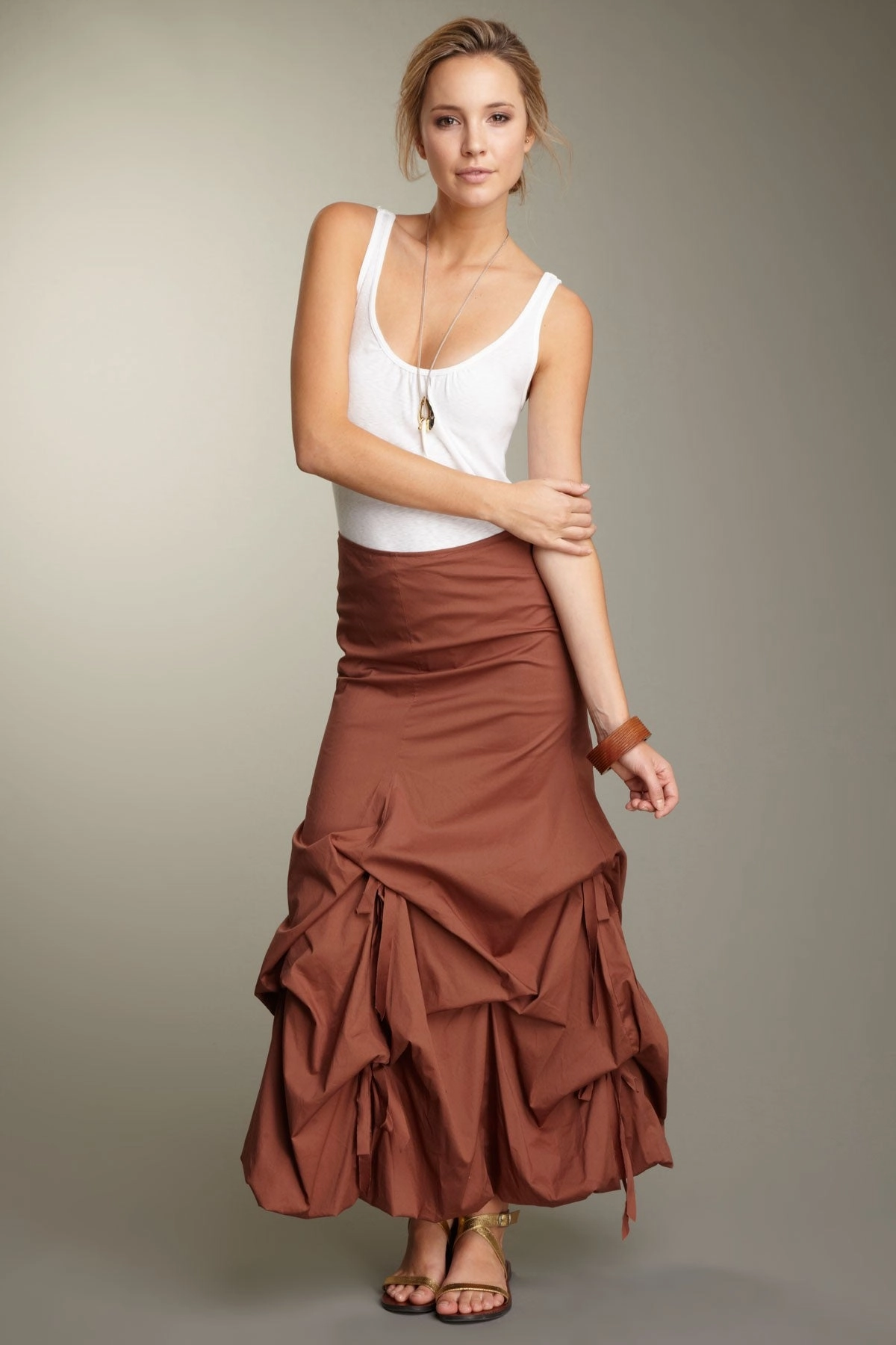 Stretch Poplin Balloon Skirt - Brown Weekend Outfit