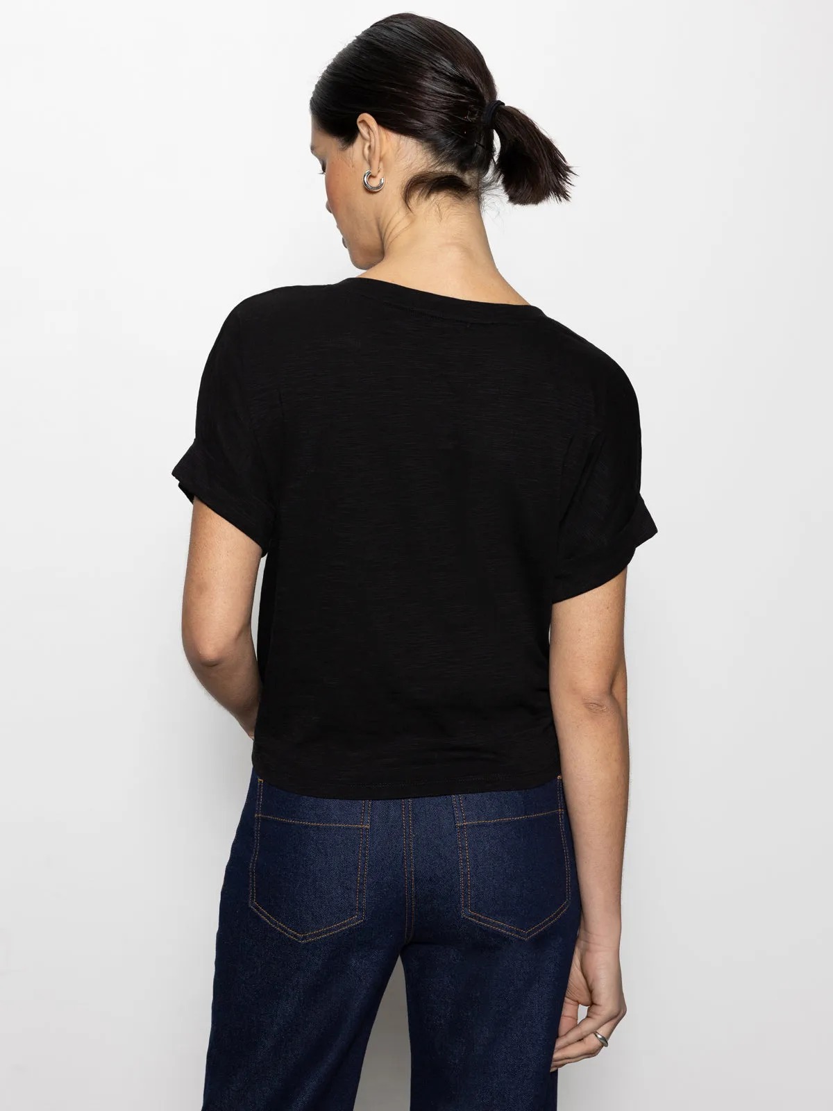 All Day Tie Tee Black Minimalistic Wear Cool and Relaxed