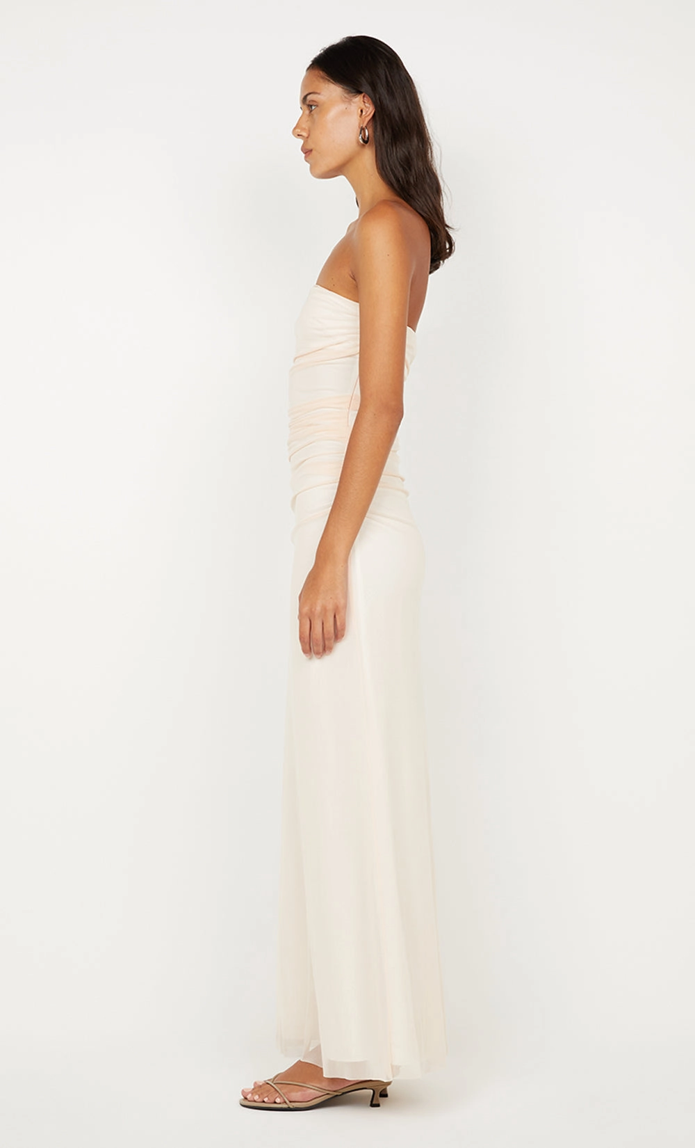 ALARA STRAPLESS DRESS - PEACH Side-Slit
