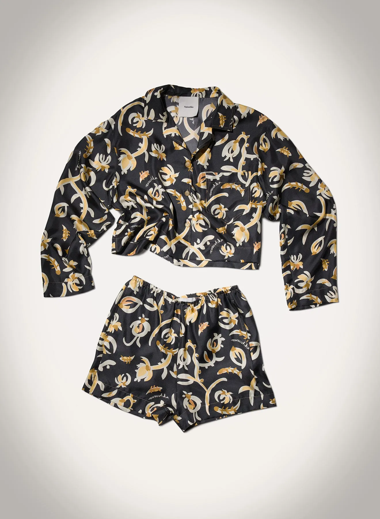 Casual Layer surfing gear Vally - Cropped Silk Twill Shirt - Black Floral