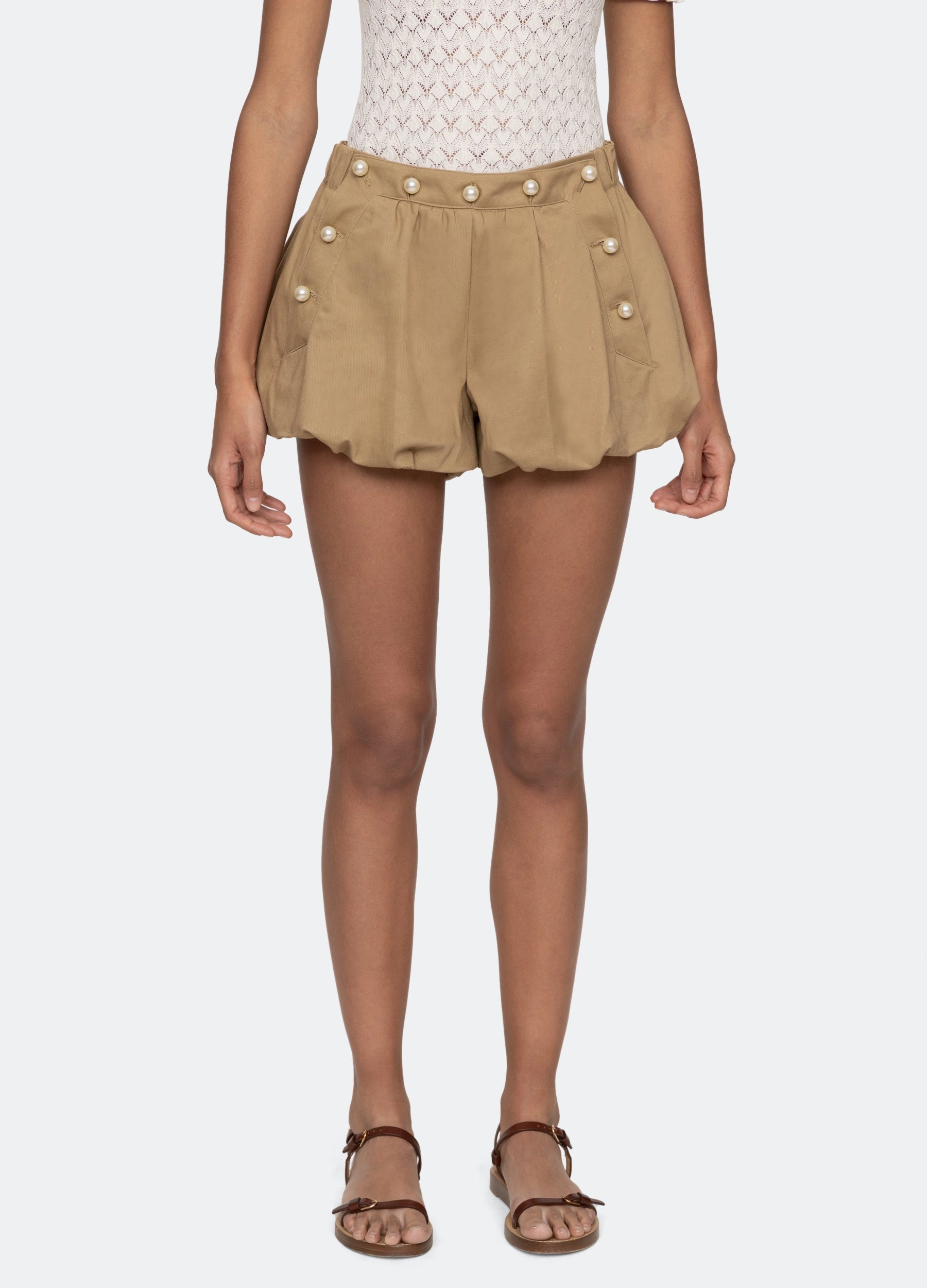 Suzette Shorts Quick Motion