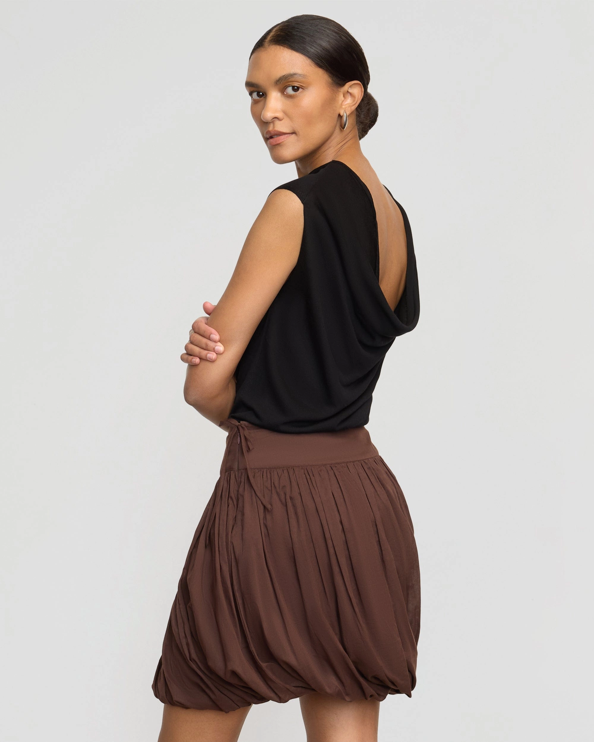 Vallo Semi-Sheer Cowl-Back Knit Blouse AntiSnagYarnProcessing