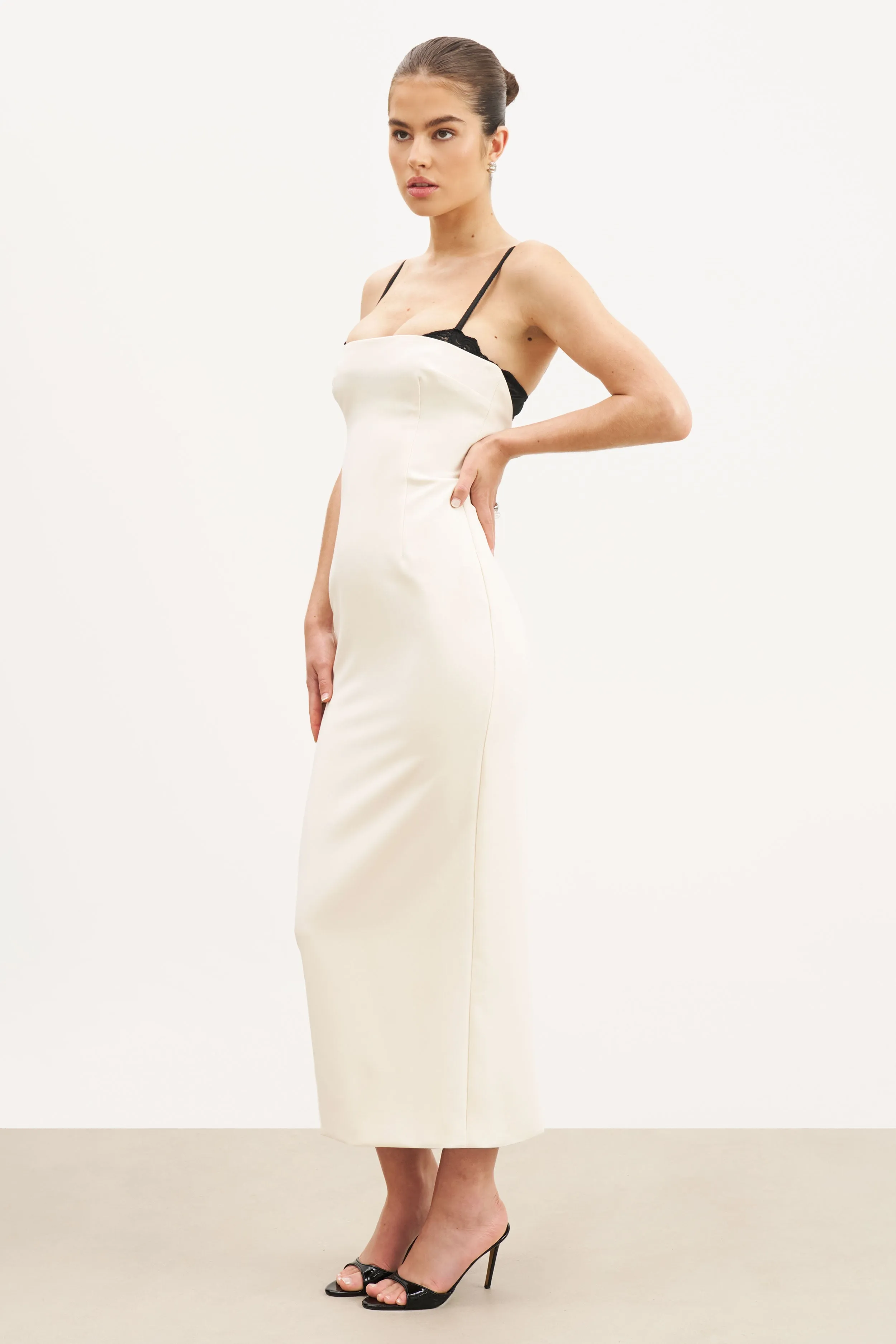 Dreamy Motion Tailored Bustier Maxi Dress - Cream/Black