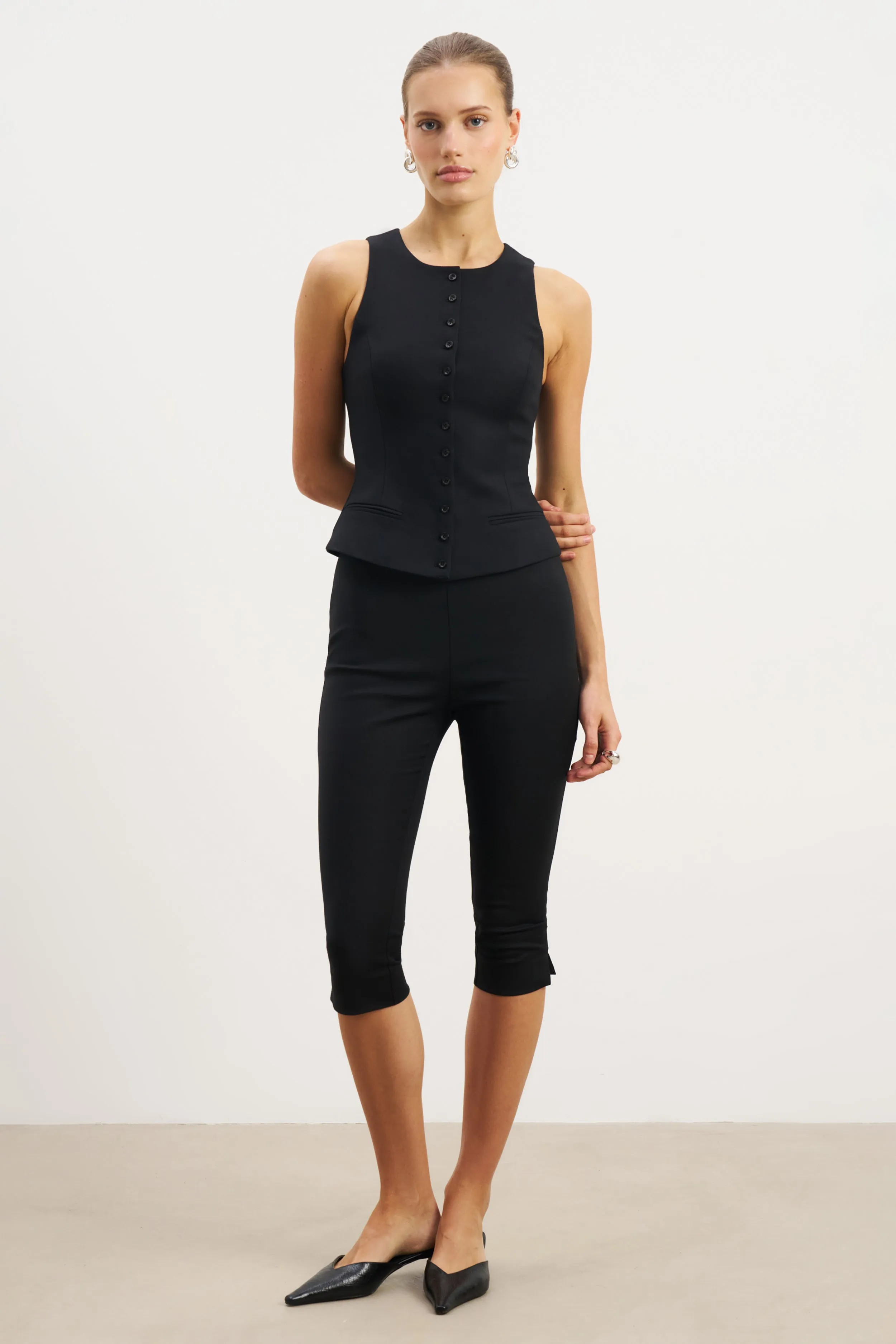 Quick Release Fasteners Adjustable Cuff System Tailored Button Down Waistcoat - Black