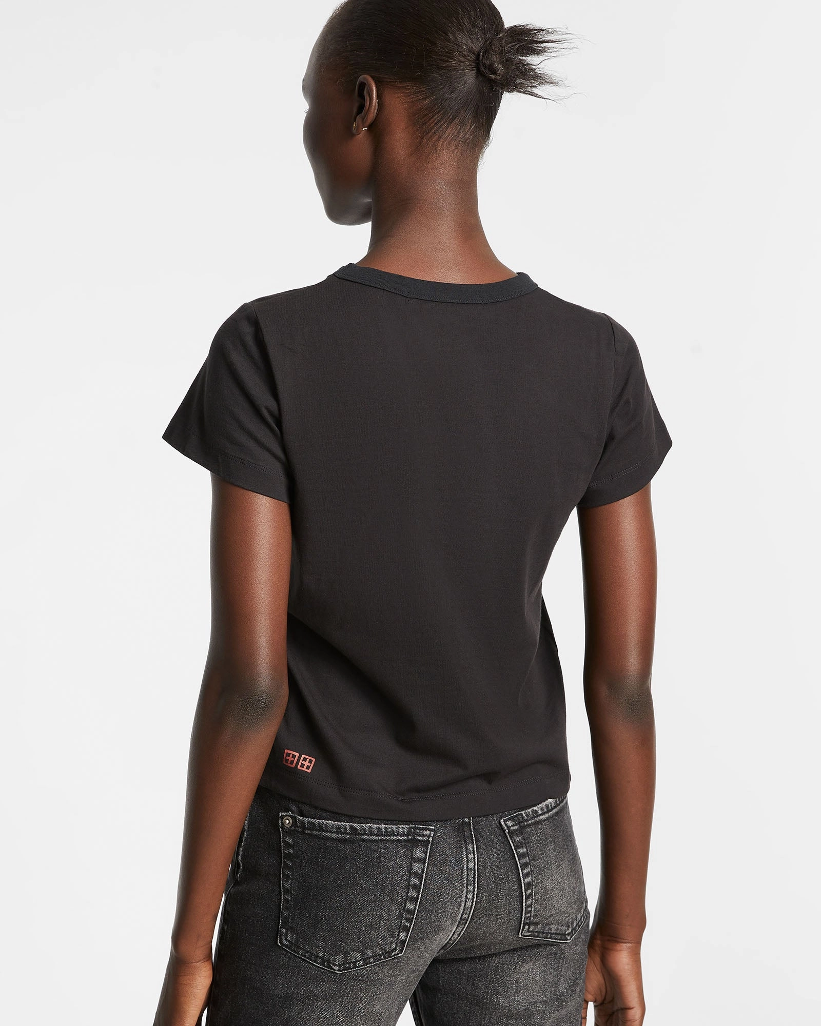 Cool and casual PocketDetail Tailored Fit KSUBI DAZE MINI SS TEE JET BLACK