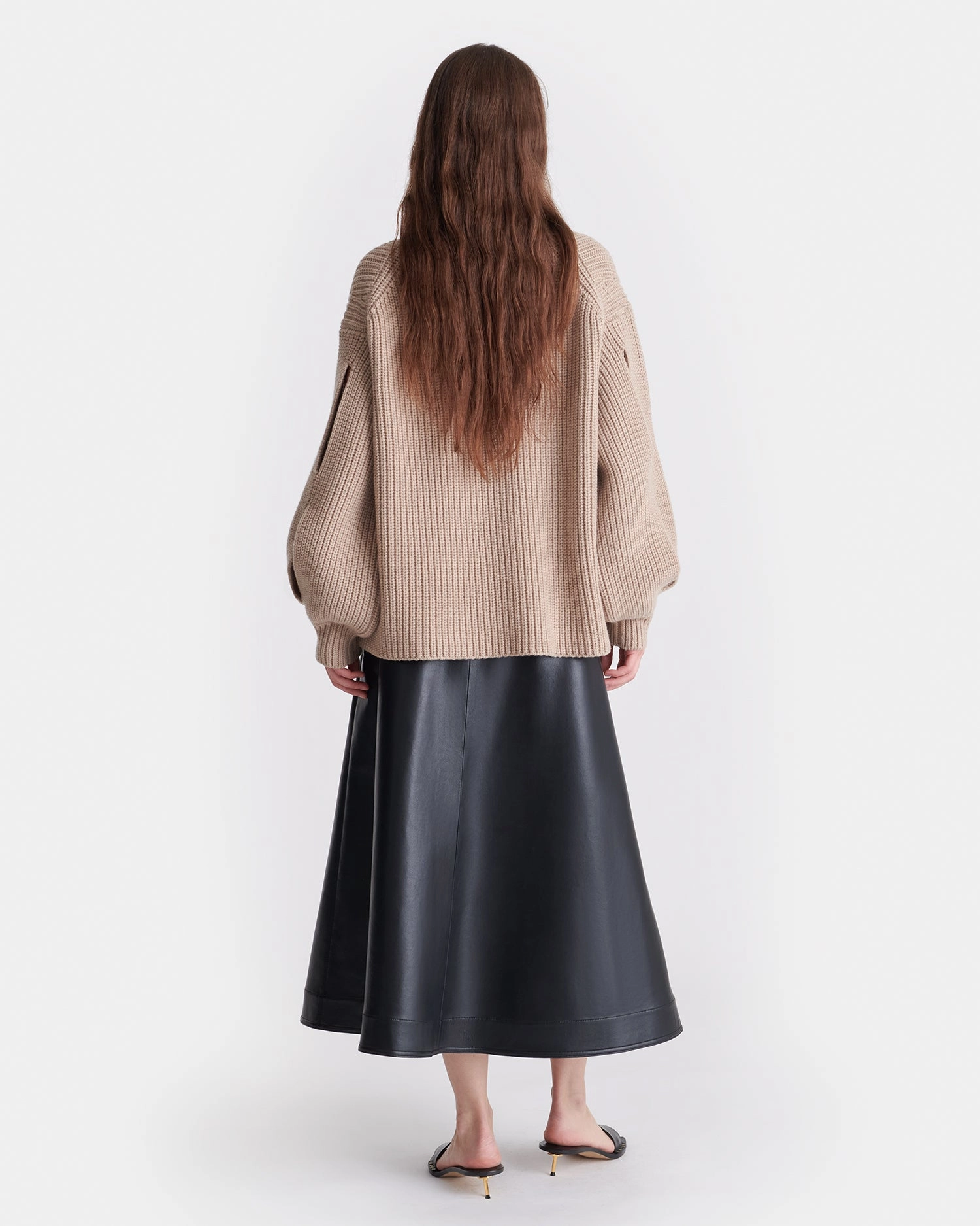 Jacint - Cashmere-Blend Sweater - Oatmeal Clean Style
