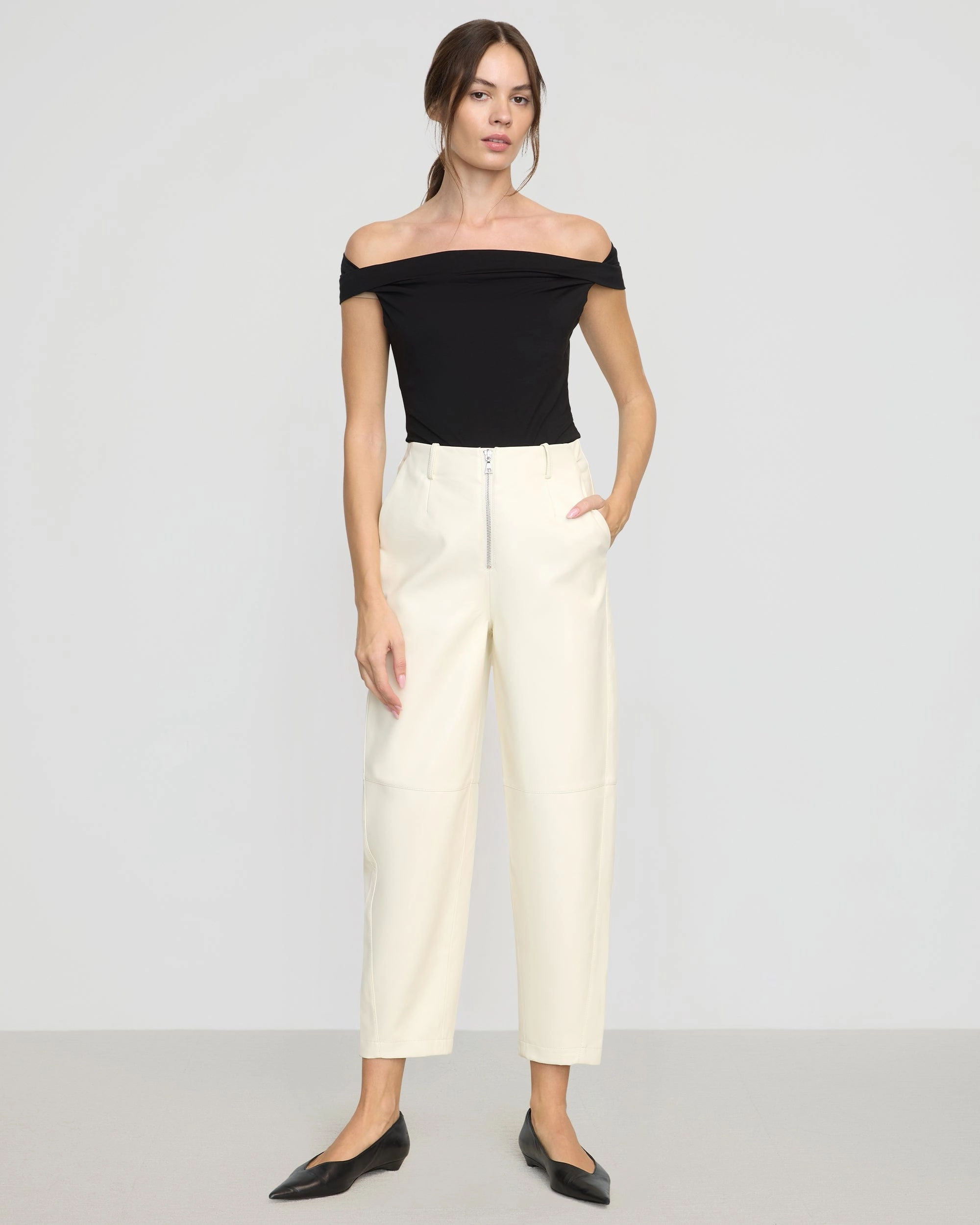 Mai Asymmetric Off-Shoulder Tee Flatlock stitching Minimalist Silhouette