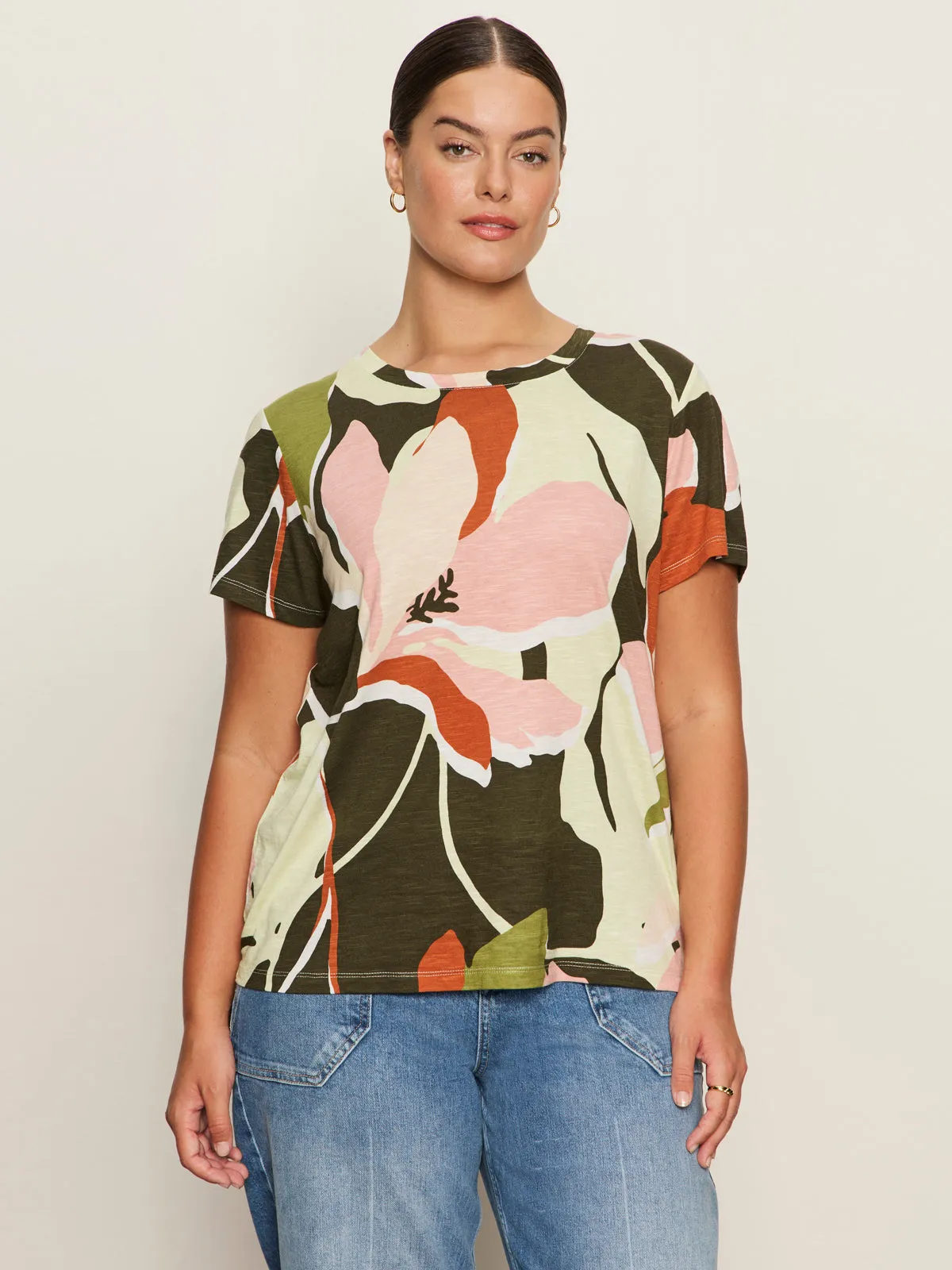 Flexible Neckband Textured Surface The Perfect Tee Reef Vibes Extended Sizing