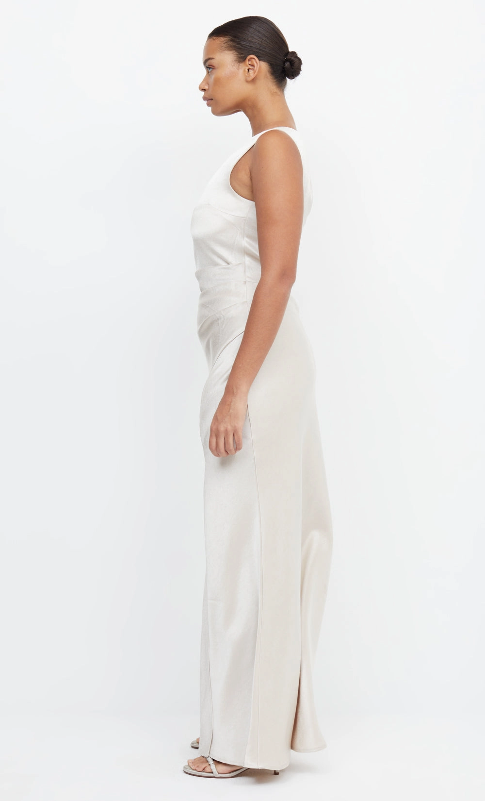 THE DREAMER ASYM DRESS - SAND Slit-Hem Light Outfit