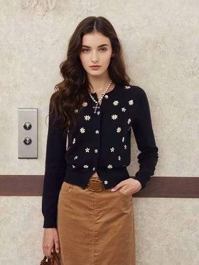 OdorResistant Fabric Rylie Round Neck Daisy Cardigan