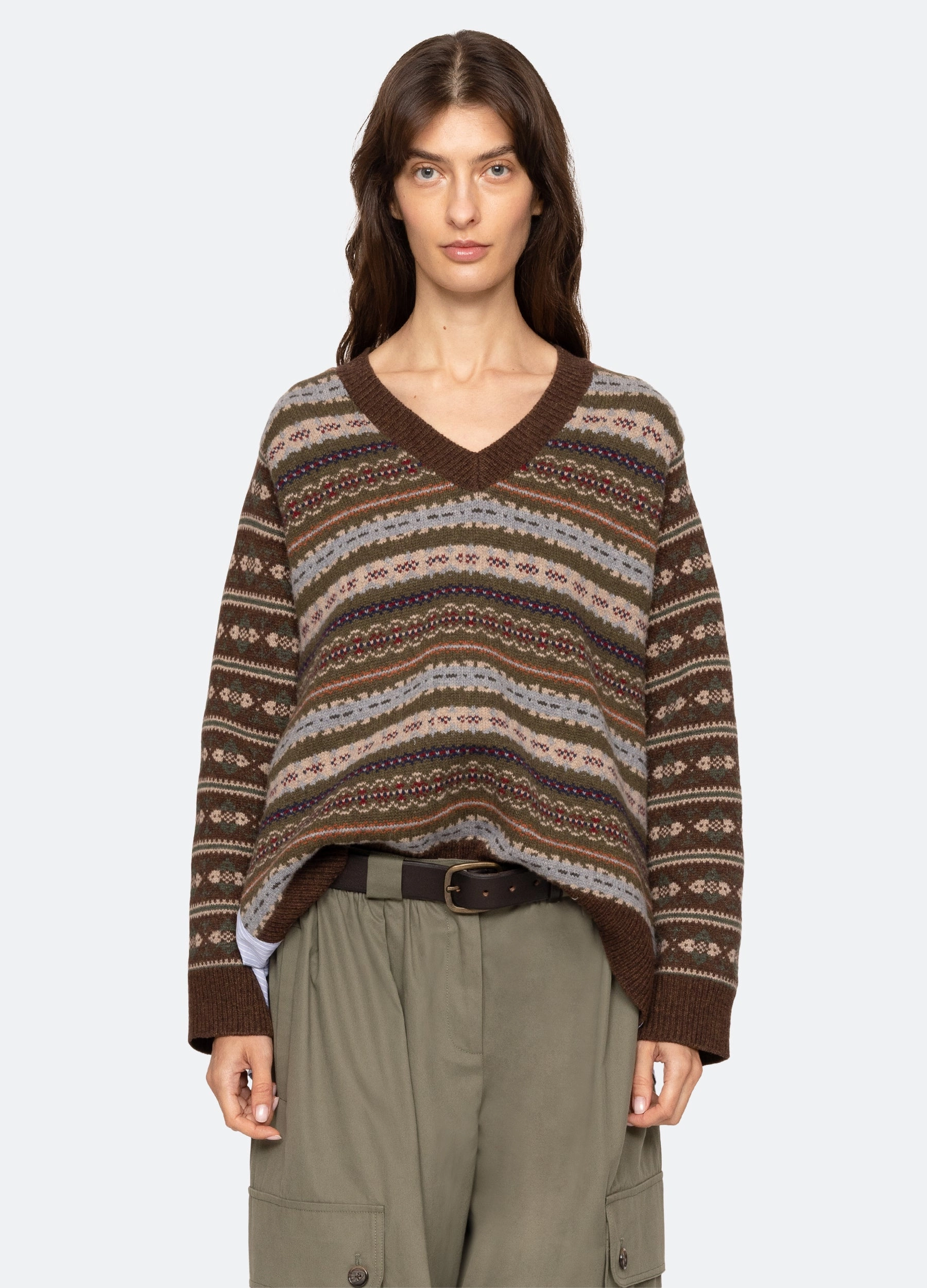 Ciara Sweater ButtonlessClosure