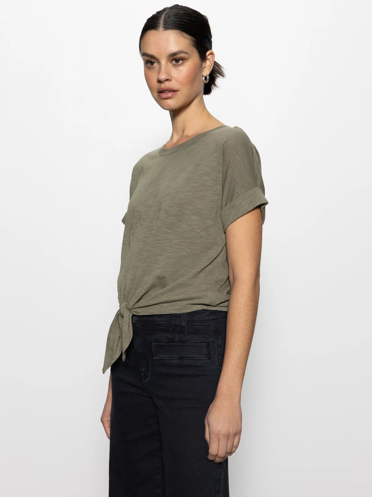 PocketDetail Moisture Wicking Technology All Day Tie Tee Trail Green