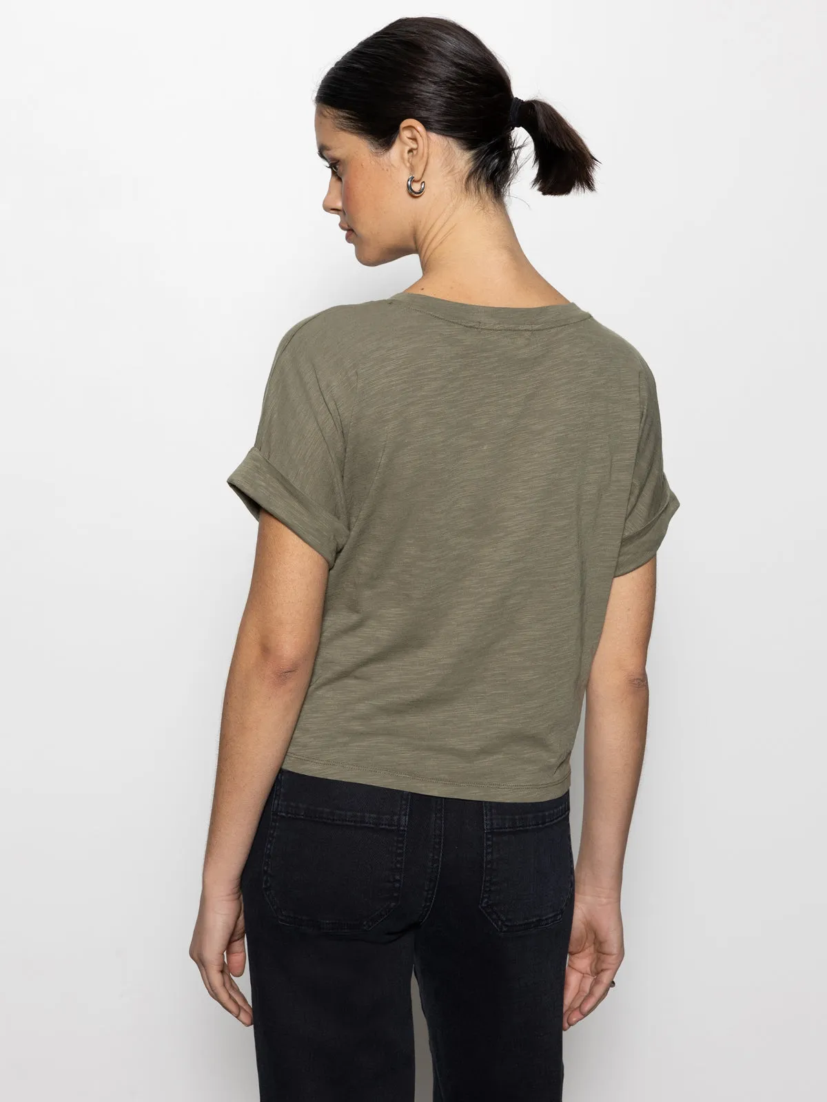 Comfortable Look All Day Tie Tee Trail Green