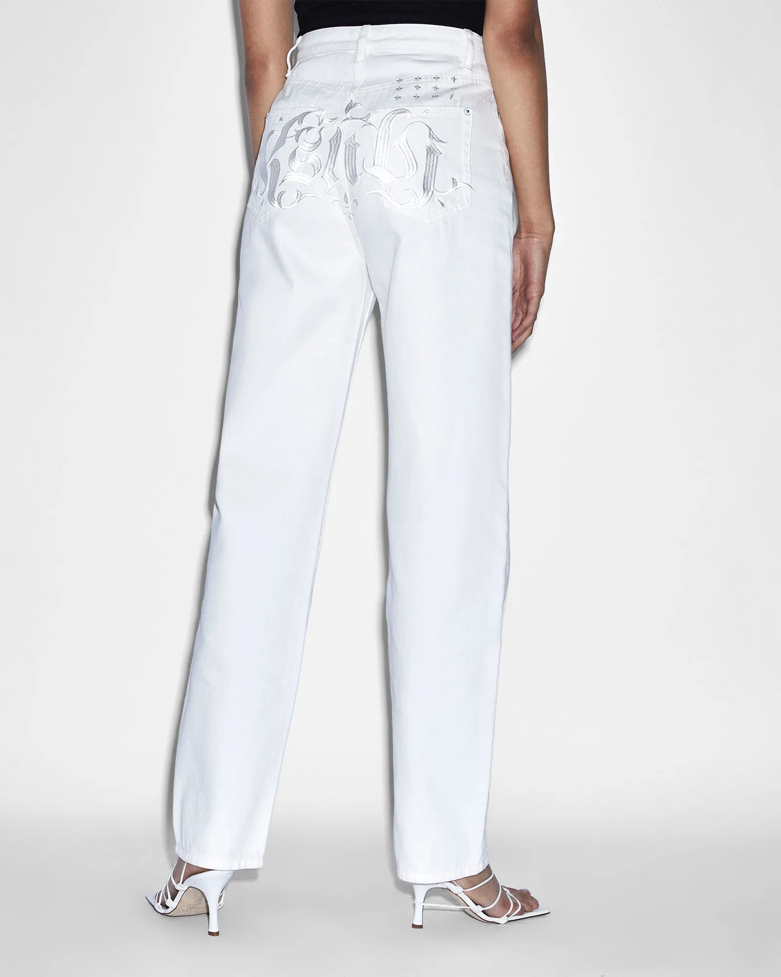 PLAYBACK BLANC REVIVAL Stretch Holiday Vibes Streetwear Fan