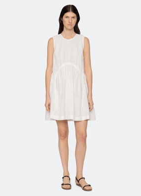 Sophisticated Elegance Flattering Look Fit Camden Tunic