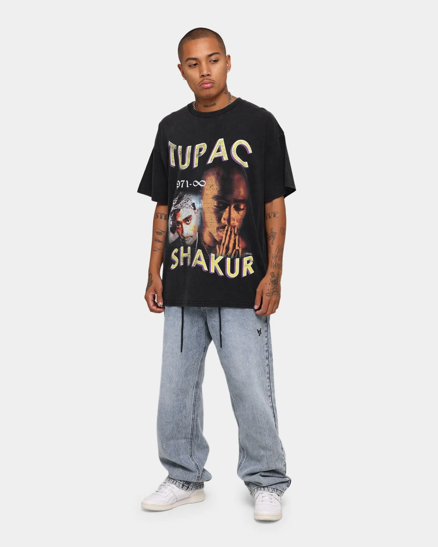 TUPAC 1971 Infinity Short Sleeve Vintage T-Shirt Black