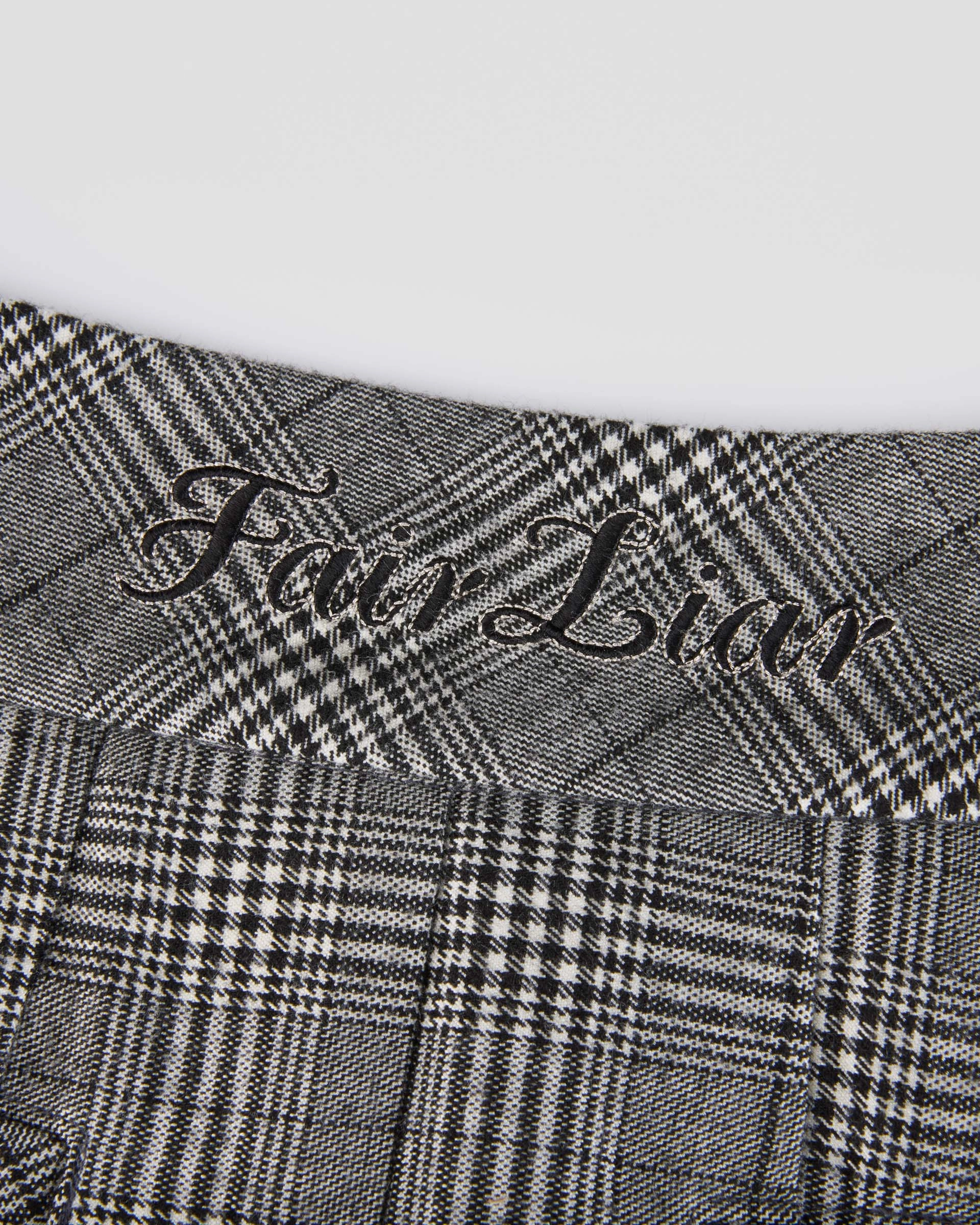Mid Pleated Flare Checkered Skirt Gentle Vibe