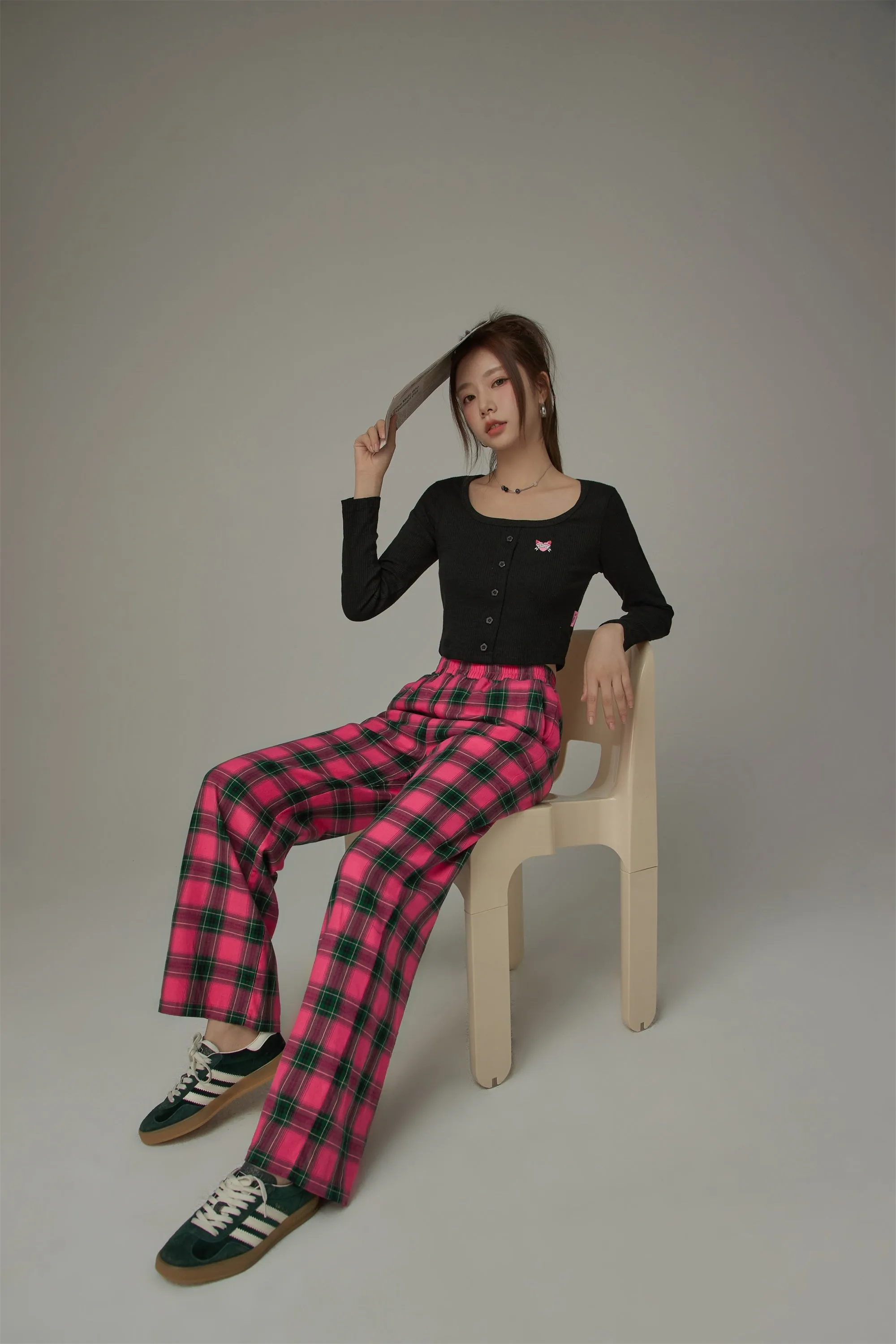 U-Neck Cropped T-Shirt