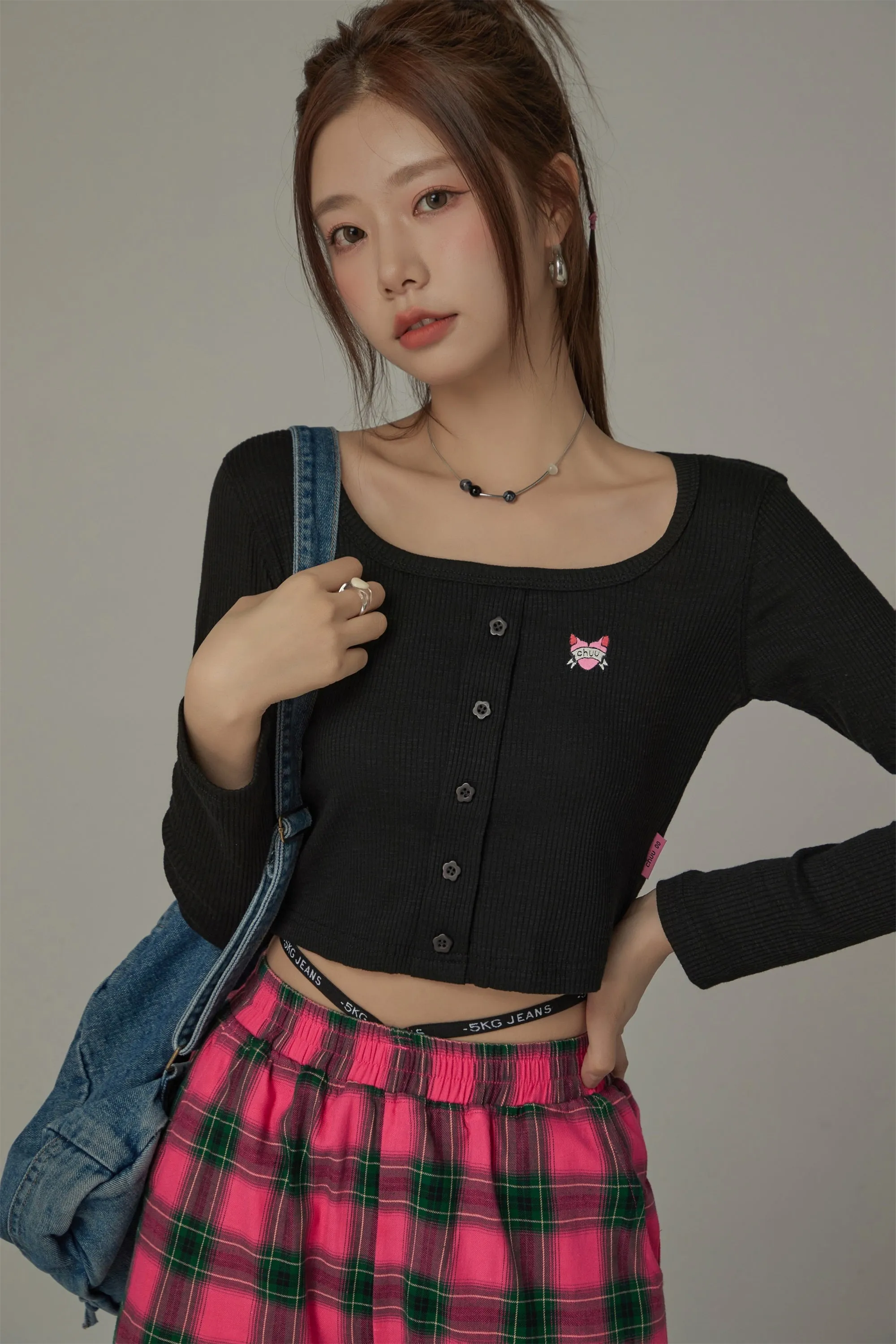 U-Neck Cropped T-Shirt