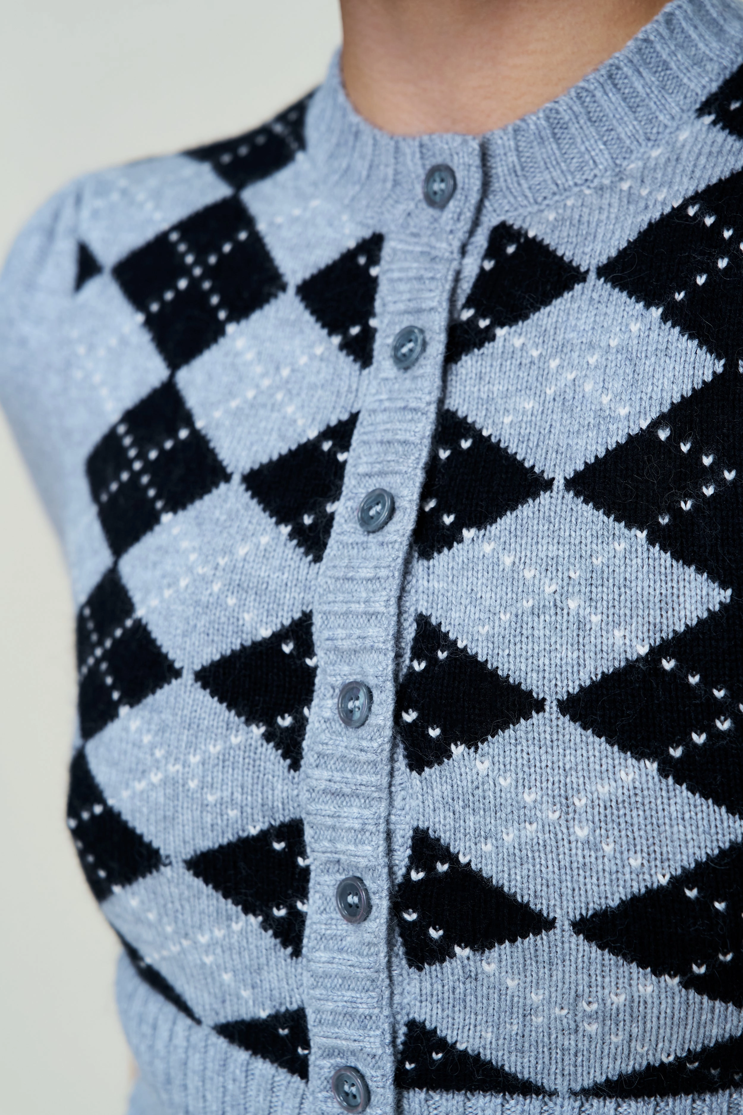 The Sweet Argyle Wool Cardigan Brushed Inner Anti Static Finish
