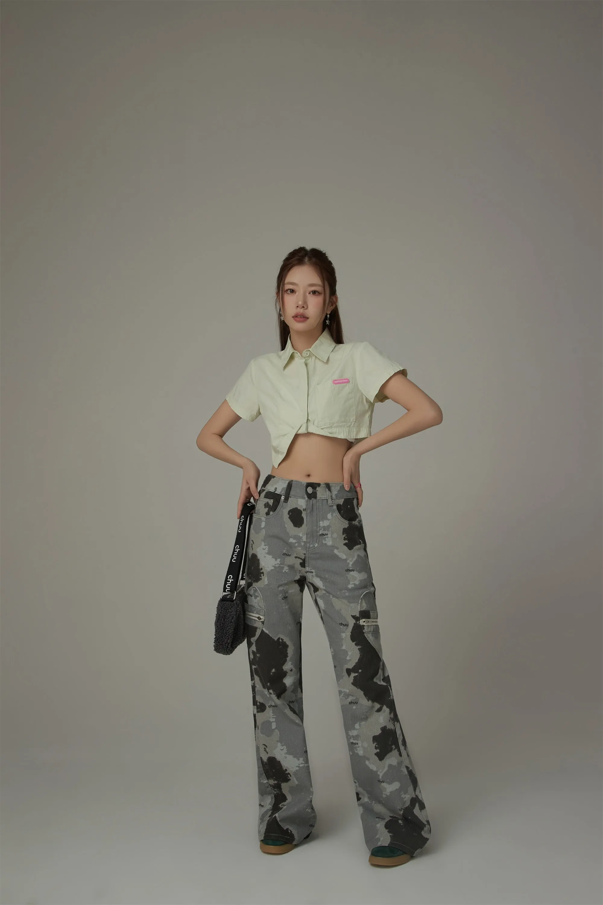 Unbalanced Chuu Baby Cropped Shirt