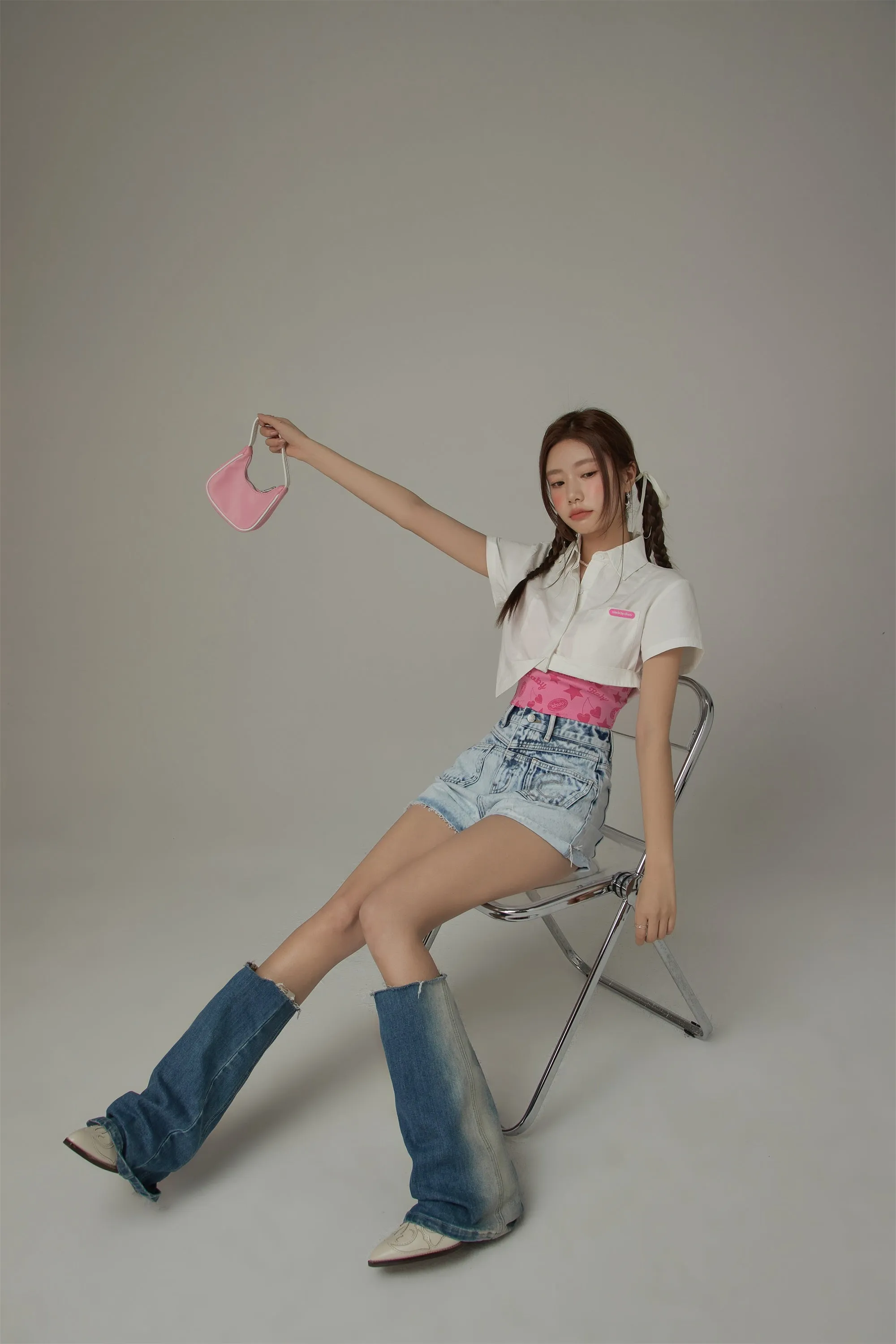 Unbalanced Chuu Baby Cropped Shirt