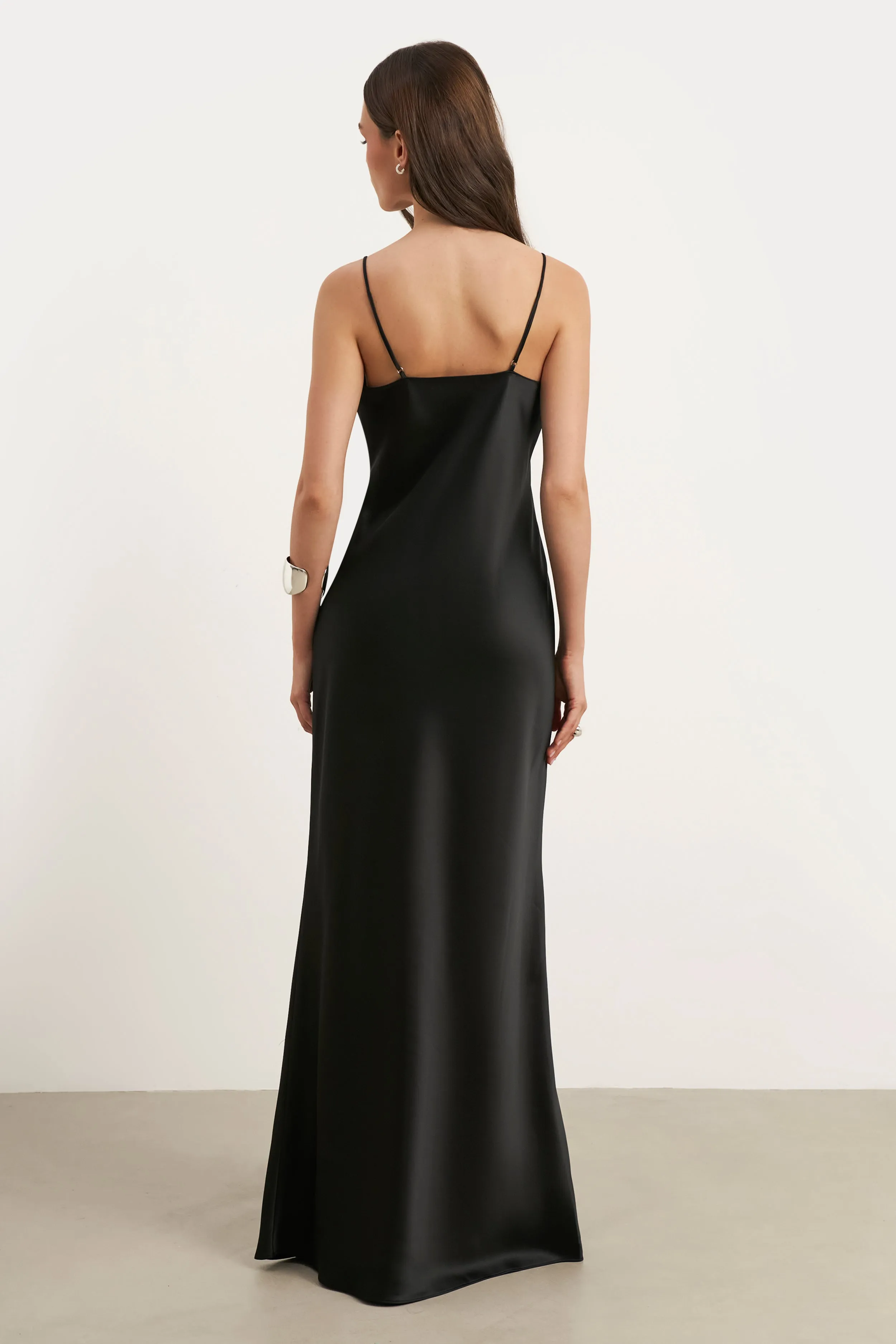Matte Fabric Earth-Tone Satin Lace Detail Camisole Maxi Dress - Black