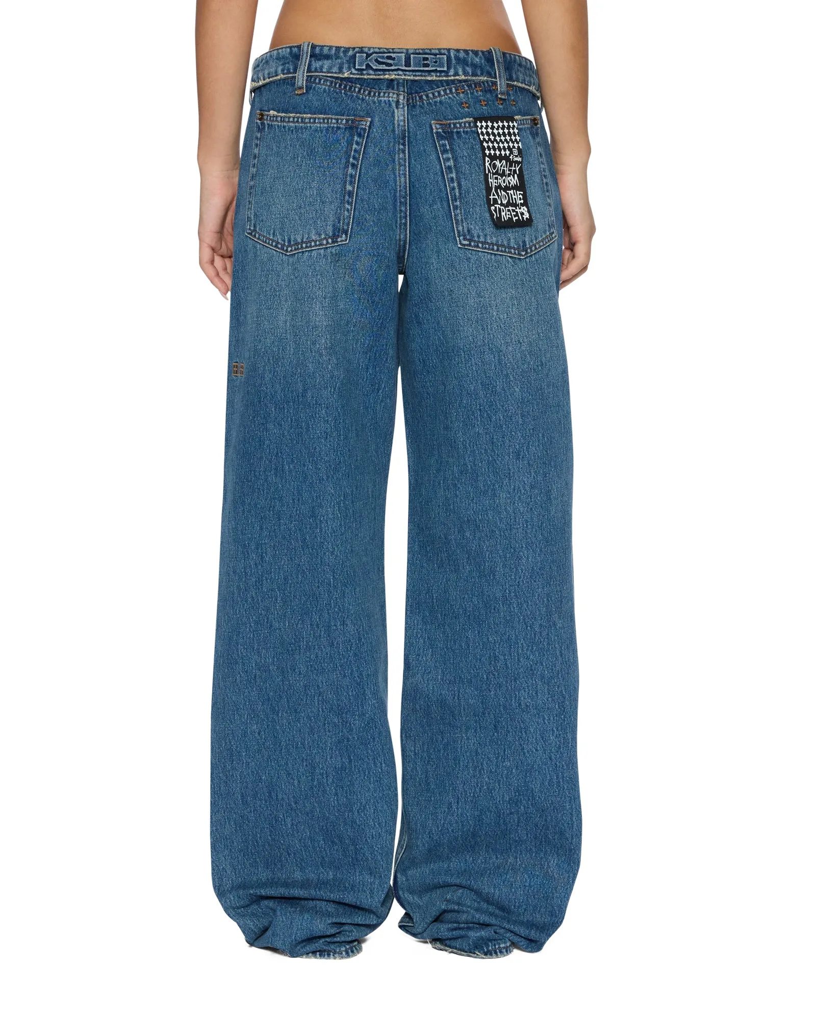 LOW RIDER FLIP AGED Versatile Waist Design Sharp Comfort