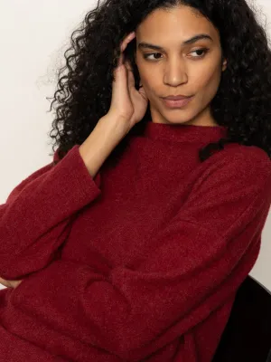 LayeredSleeveConstruction Change Of Pace Top Crimson