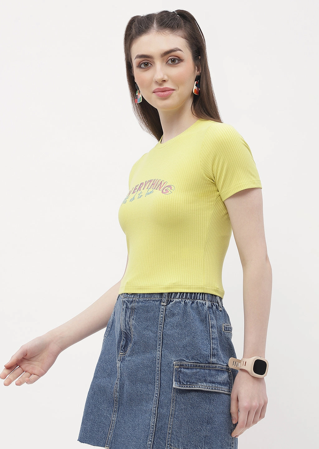 Madame Typography Lemon Yellow Crop T-Shirt Scoop neck femininity