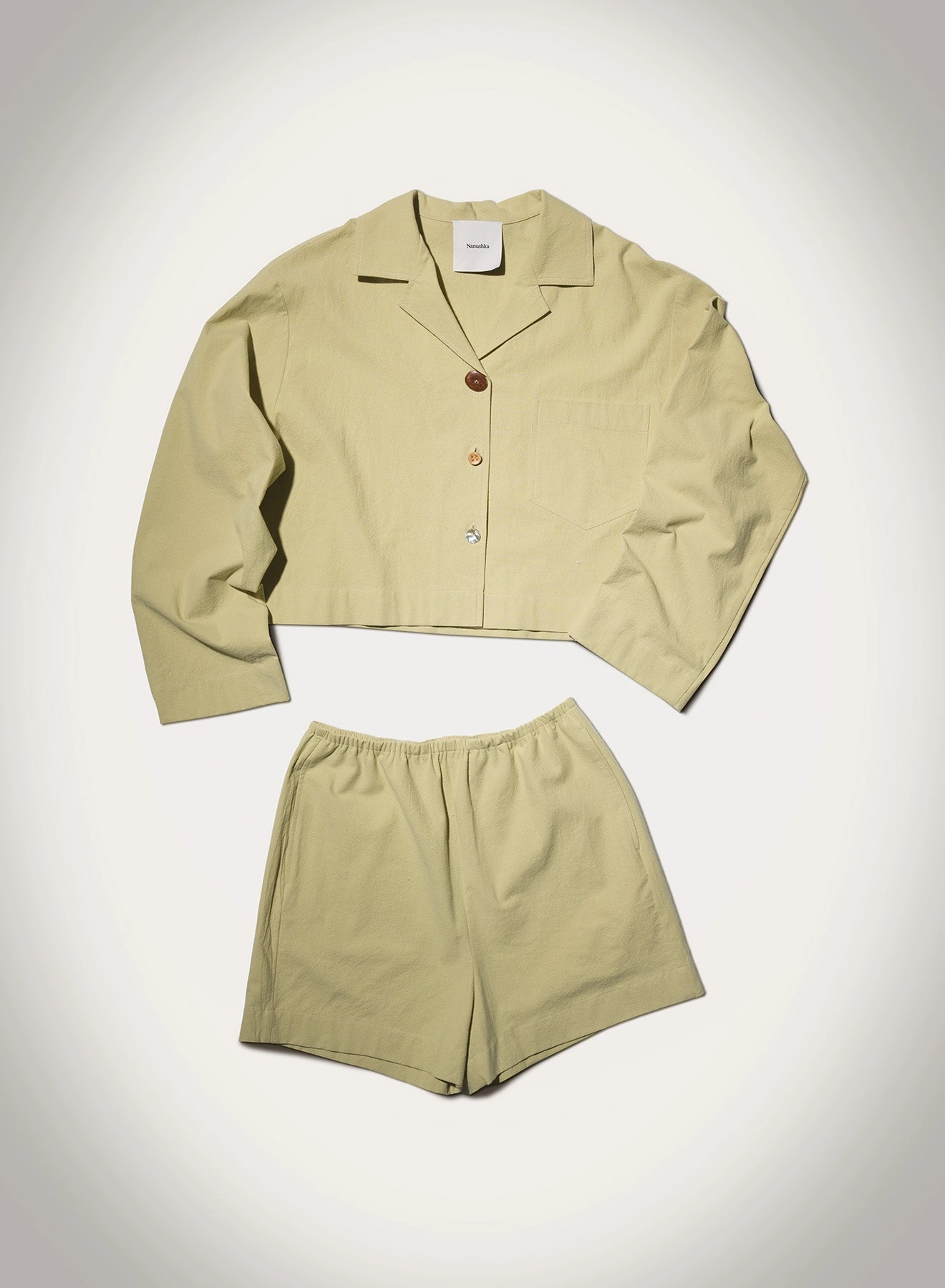 Dylla - Tailored Washed Calico Shorts - Sage Loose Design Flatlock Seams
