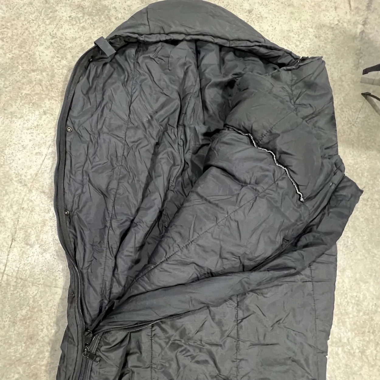 US Military Sleeping Bag Cold Weather Modular With Stuff Sac