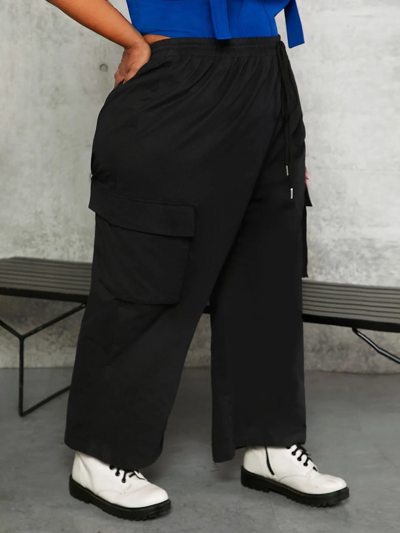 Utility Flap Pocket Cargo Pants With Drawstring