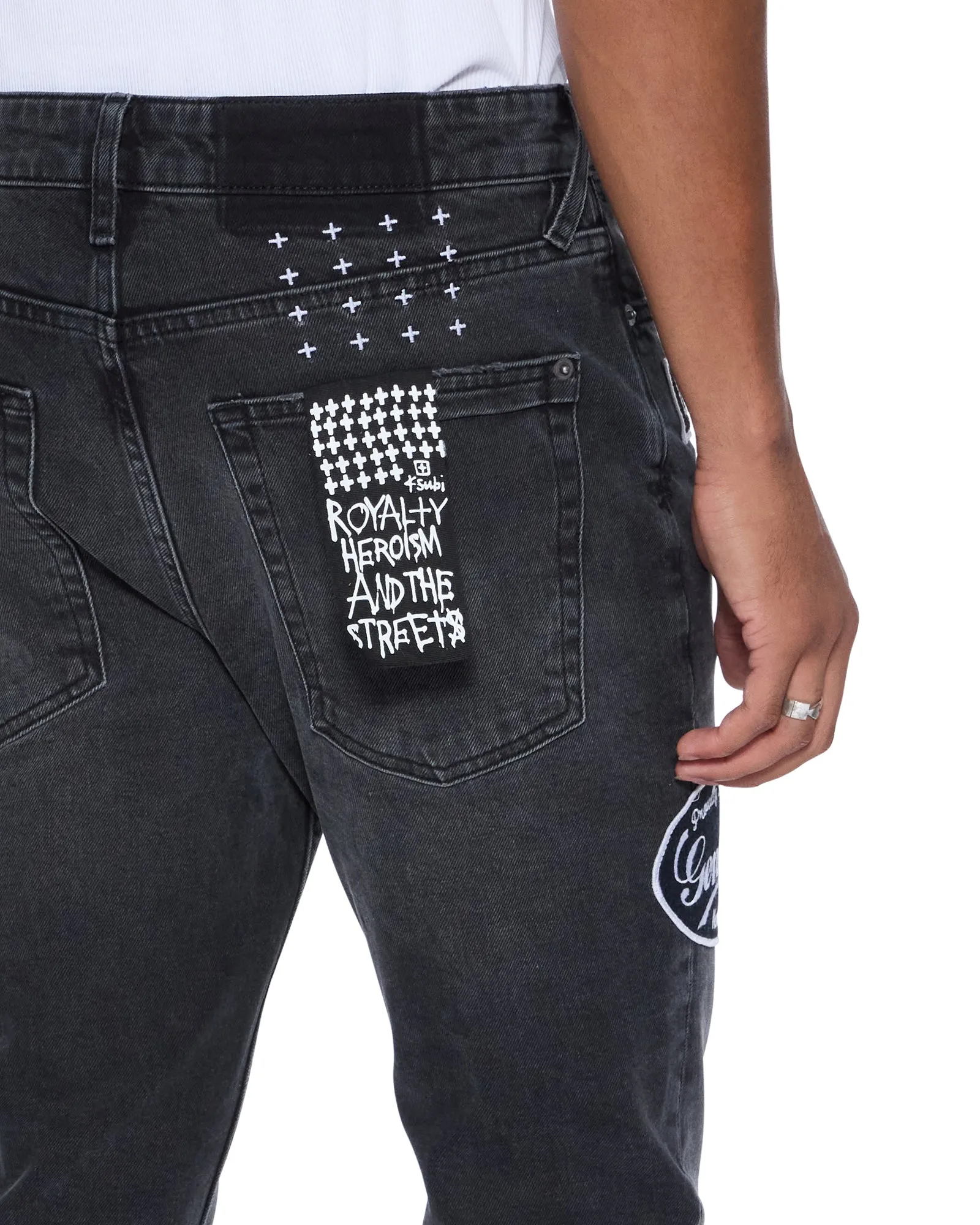 Essential Look Classic Fit VAN WINKLE ROADHOUSE BLACK PATCHED