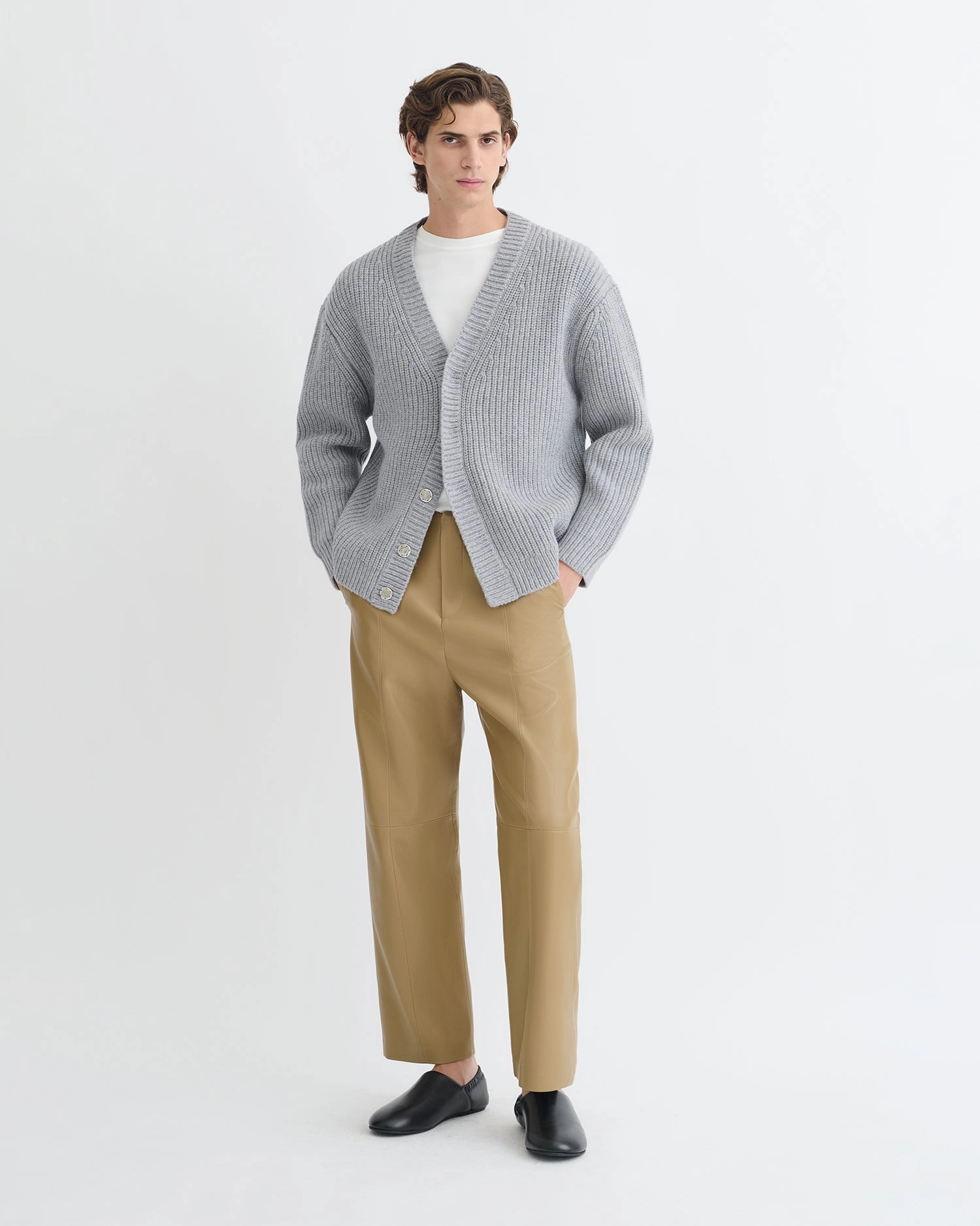 Cable Stitch Eco Dyeing Method Varten - Merino and Cashmere-Blend Cardigan - Light Grey