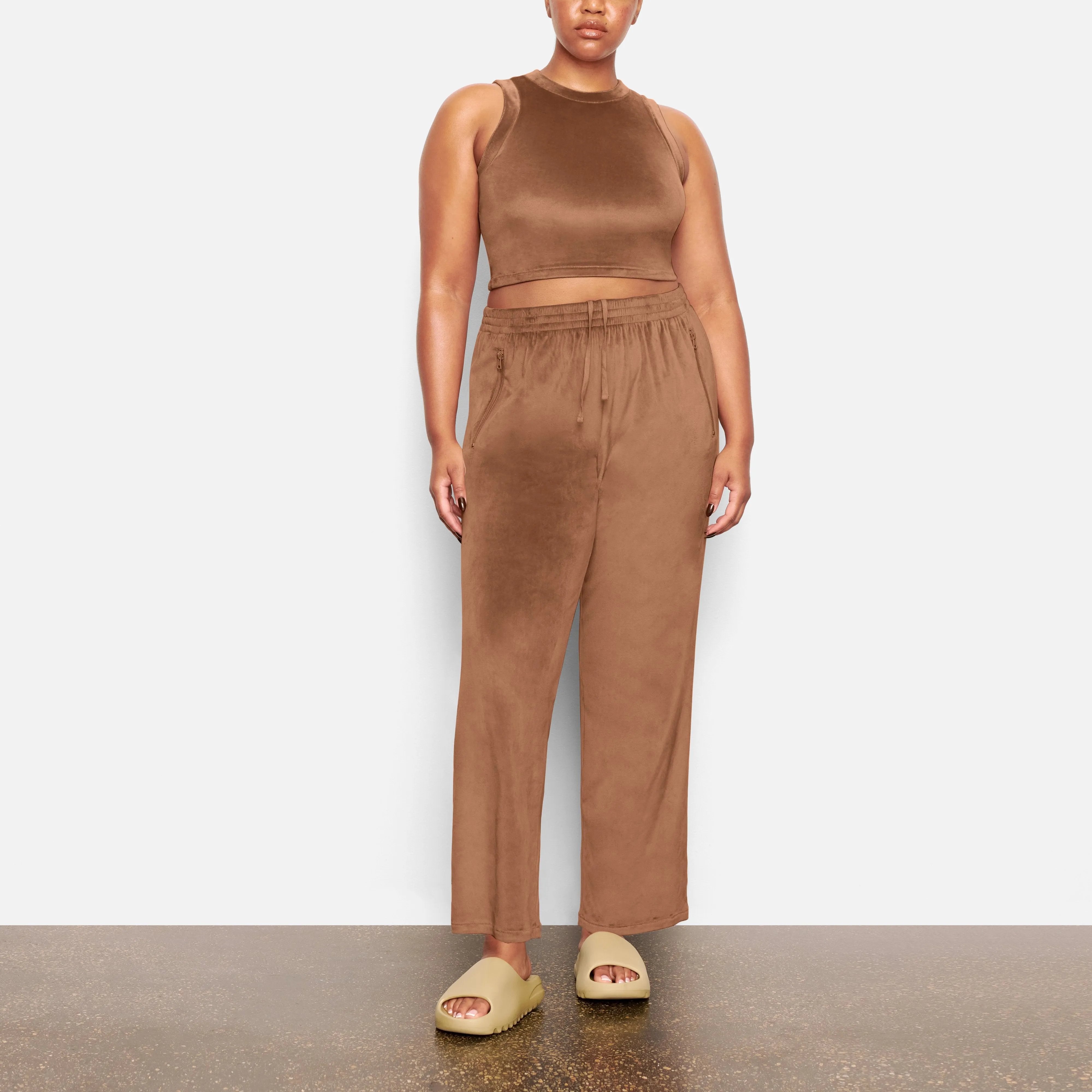 VELOUR CREW NECK TANK | SIENNA