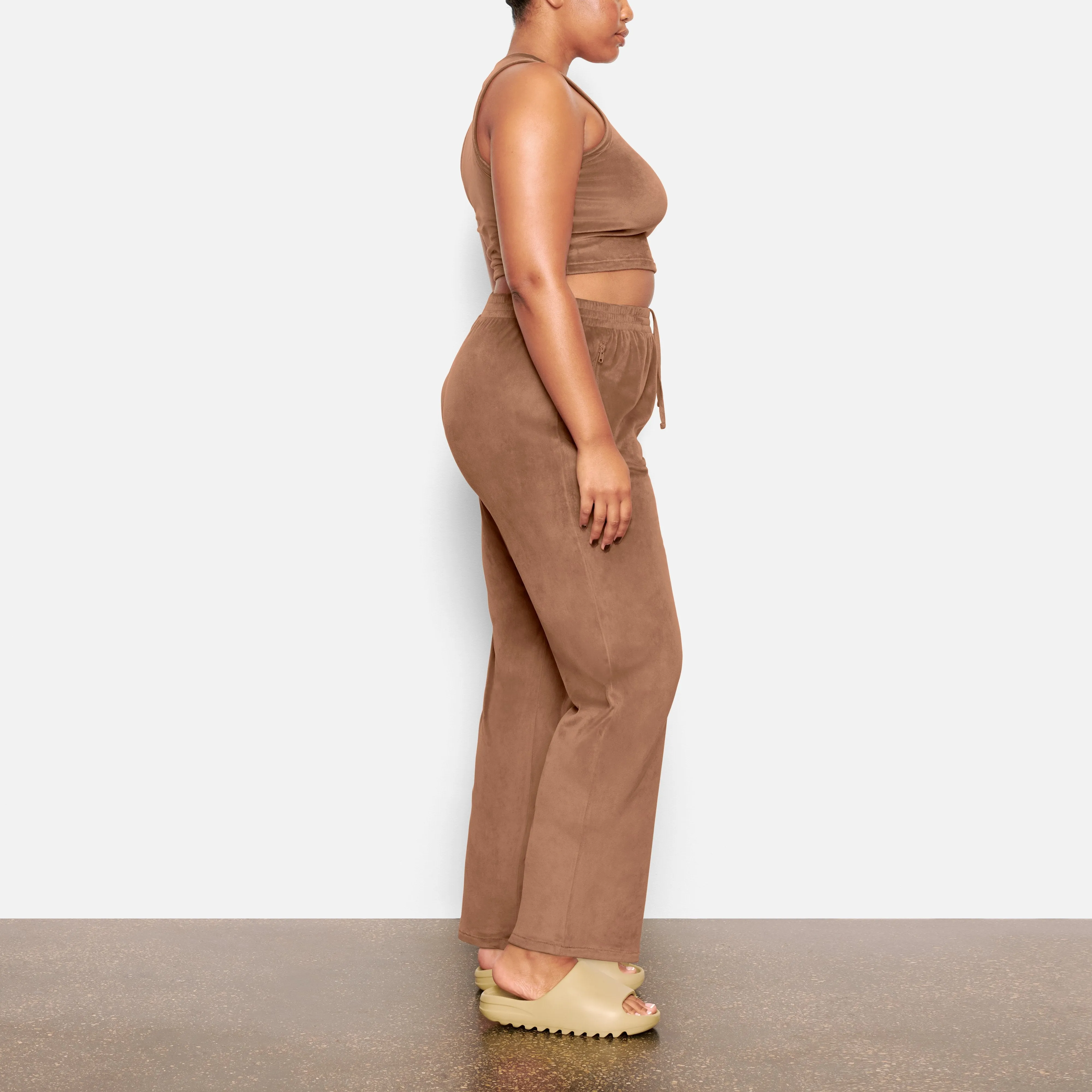 VELOUR CREW NECK TANK | SIENNA