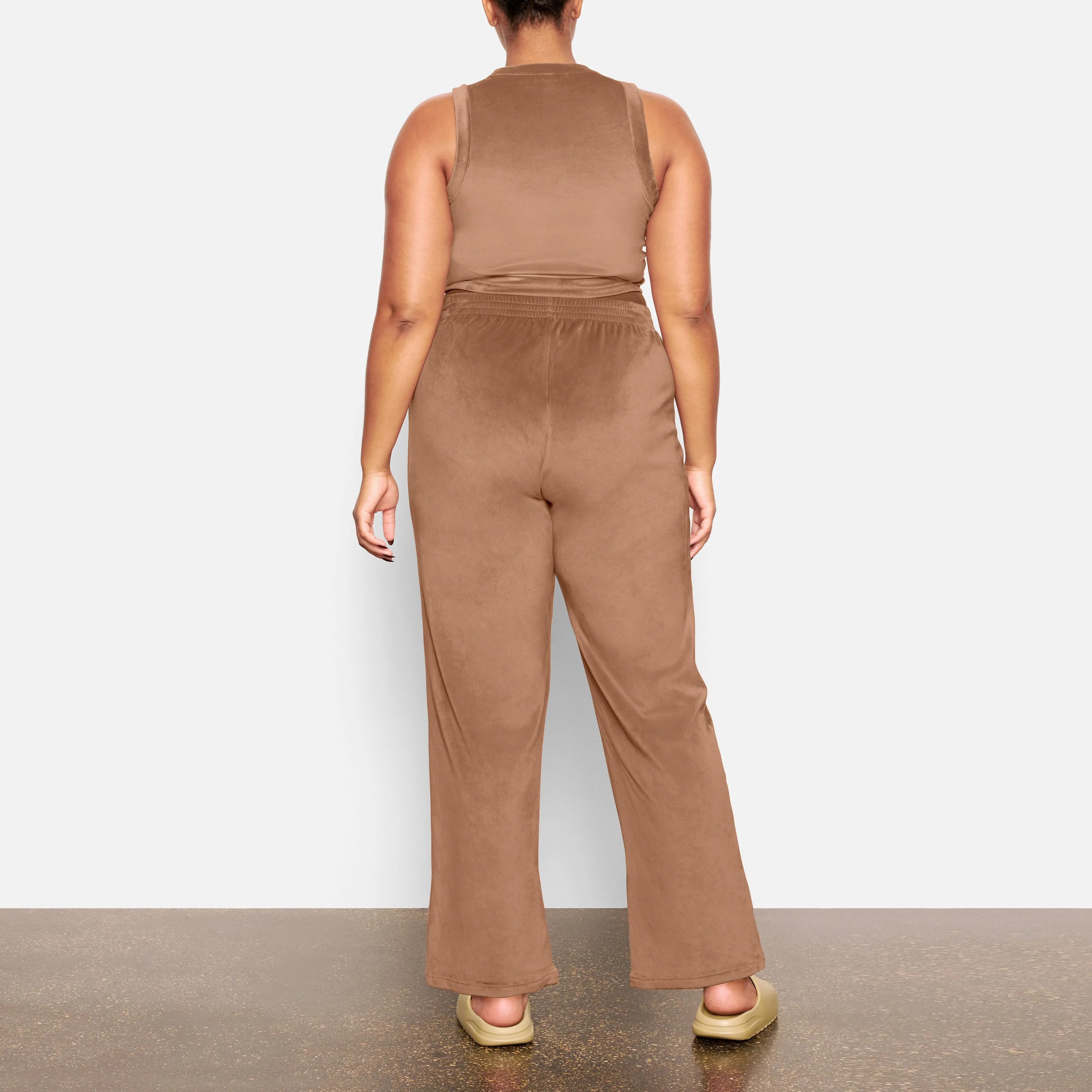 VELOUR CREW NECK TANK | SIENNA