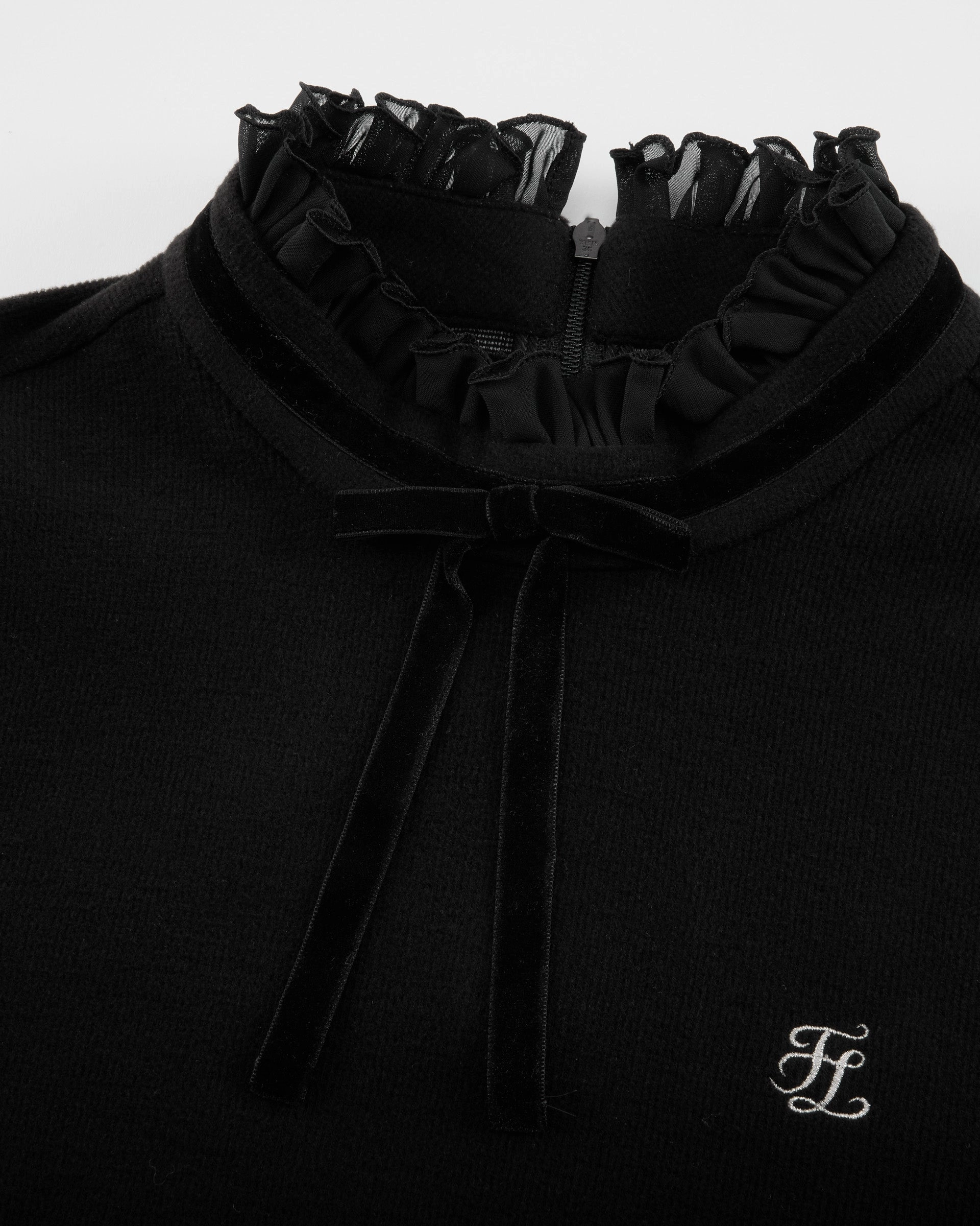 High Durability Material Velvet ribbon pleated T-shirt - Black