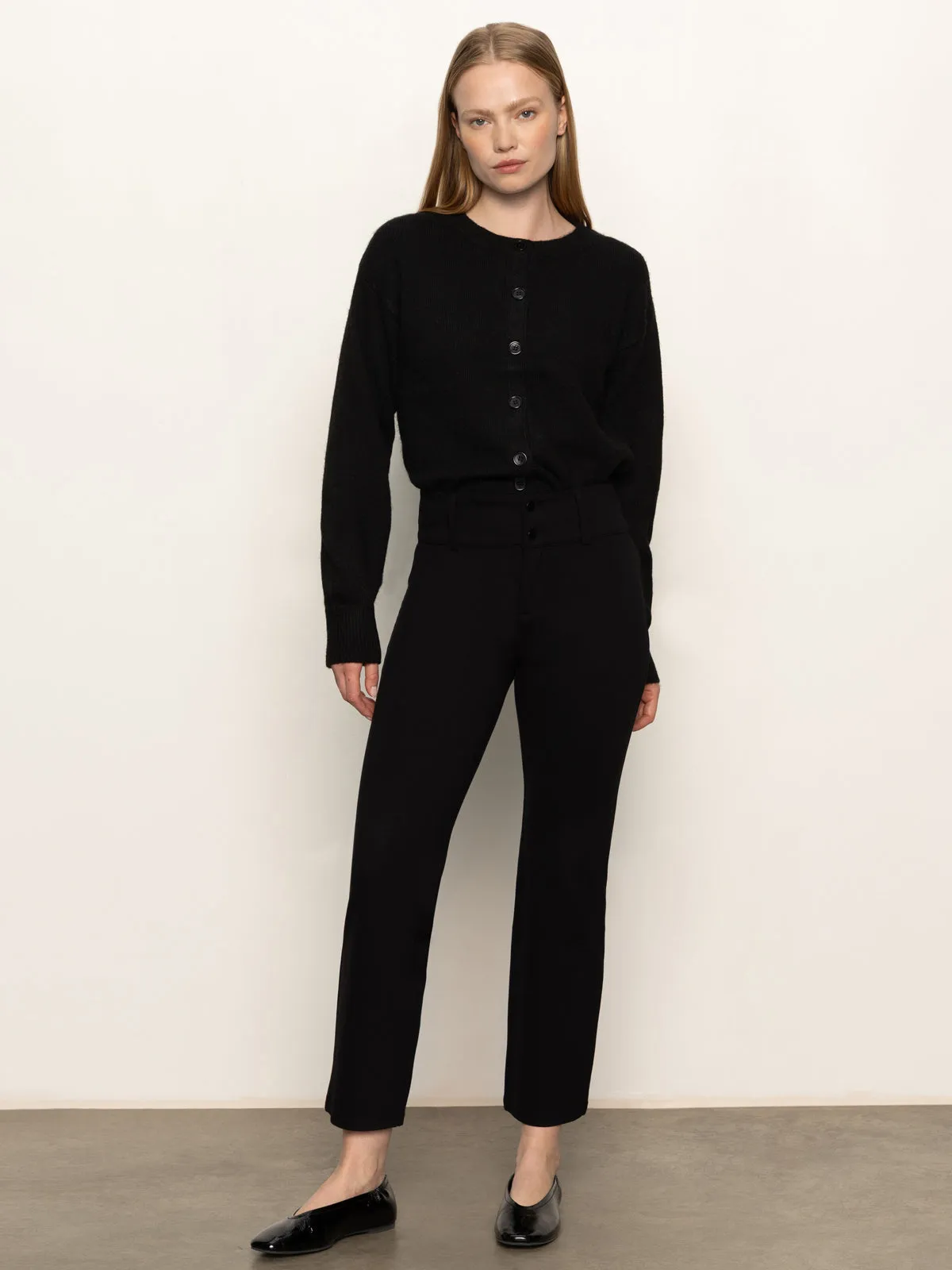 90's Straight Legging Black Active Design