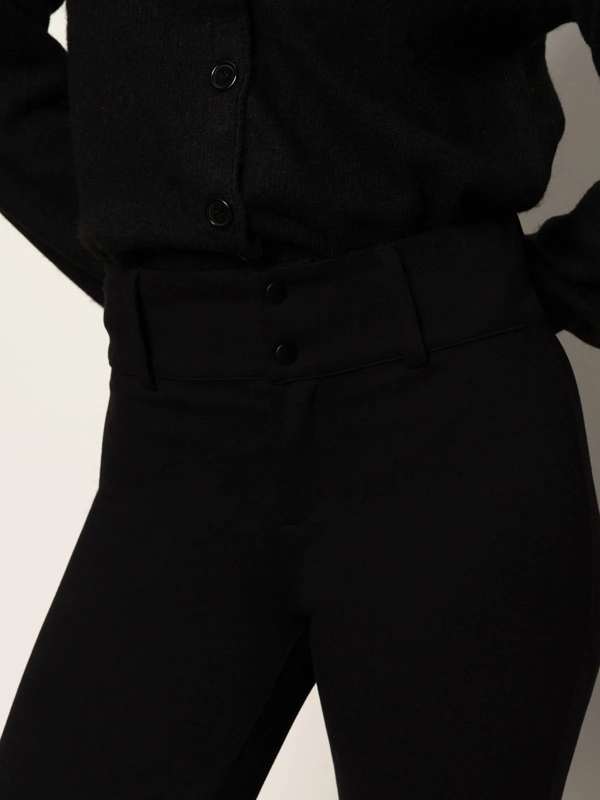 ReinforcedBeltLoops Versatile Layering 90's Straight Legging Black