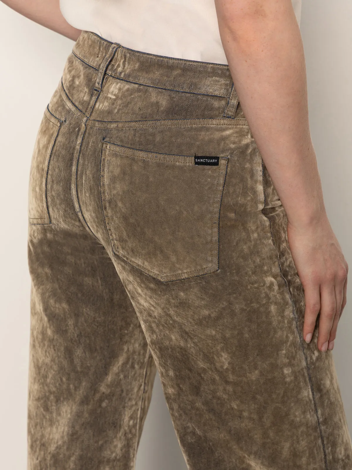 Cadence Relaxed Straight Jean Light Bronze High Quality Bold Look Summer Vibes Everyday Loose Music Event