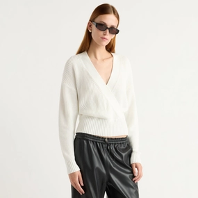 Maren Cropped V-Neck Sweater Flexible Neck Opening